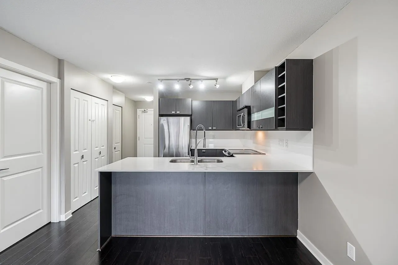 312 21009 56 AVENUE