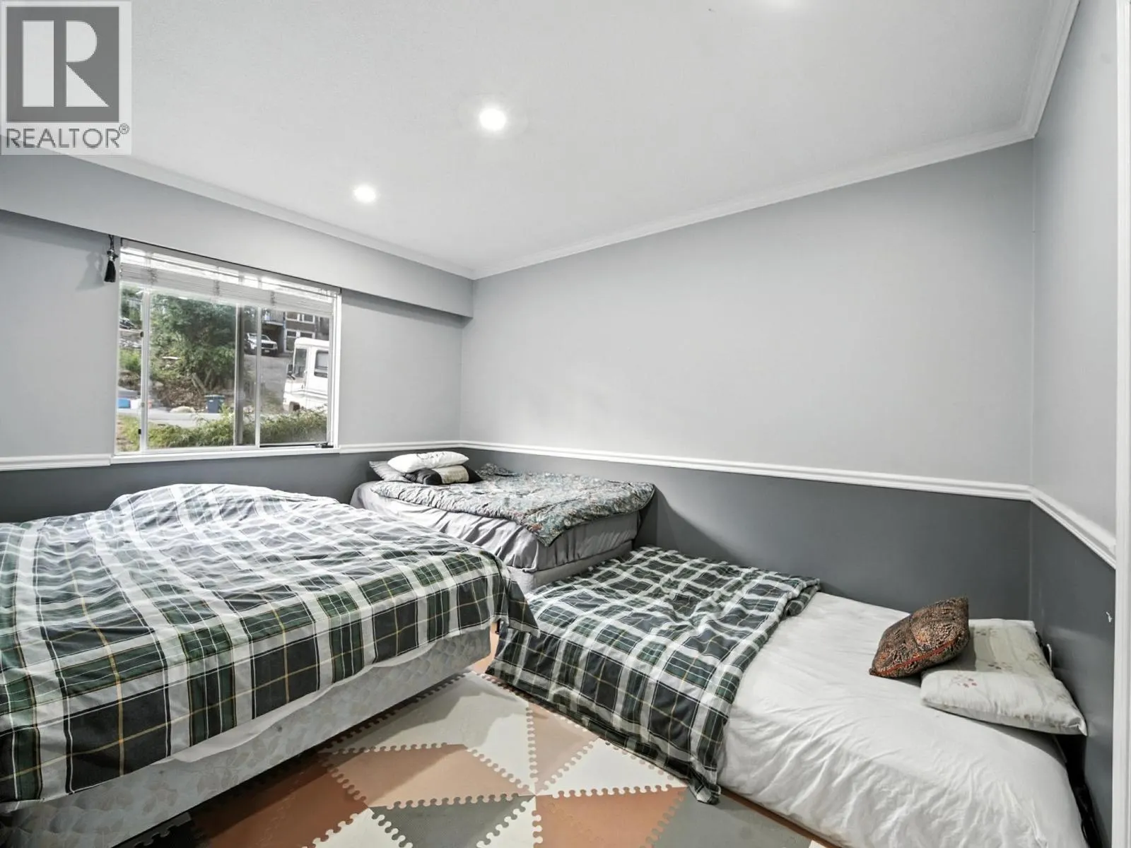 83 WARRICK STREET