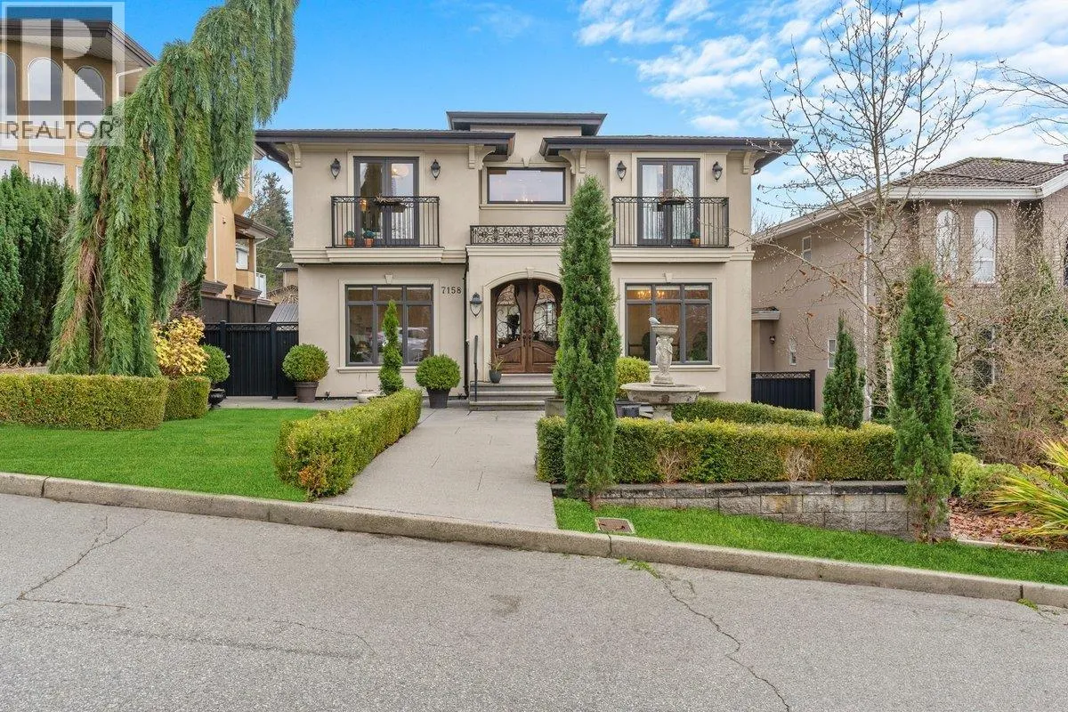 7158 RIDGEVIEW DRIVE