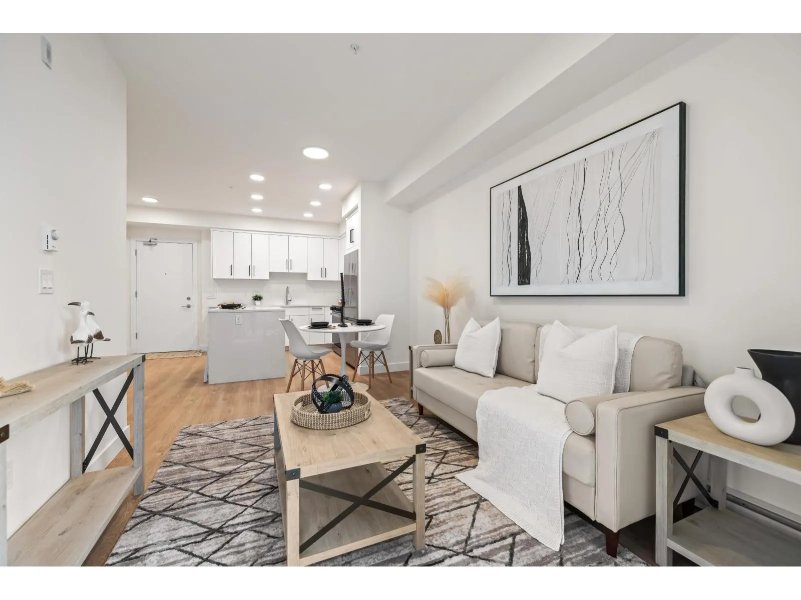 308 33816 SOUTH FRASER WAY