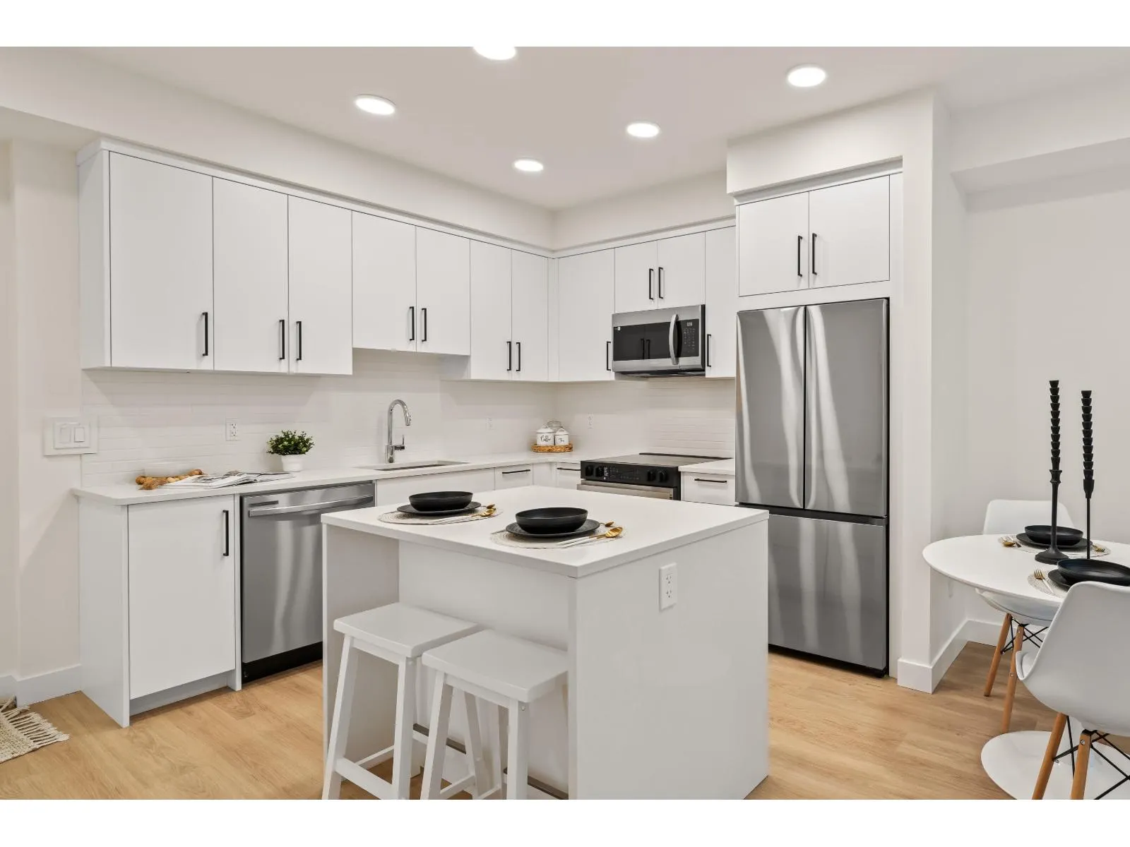 308 33816 SOUTH FRASER WAY