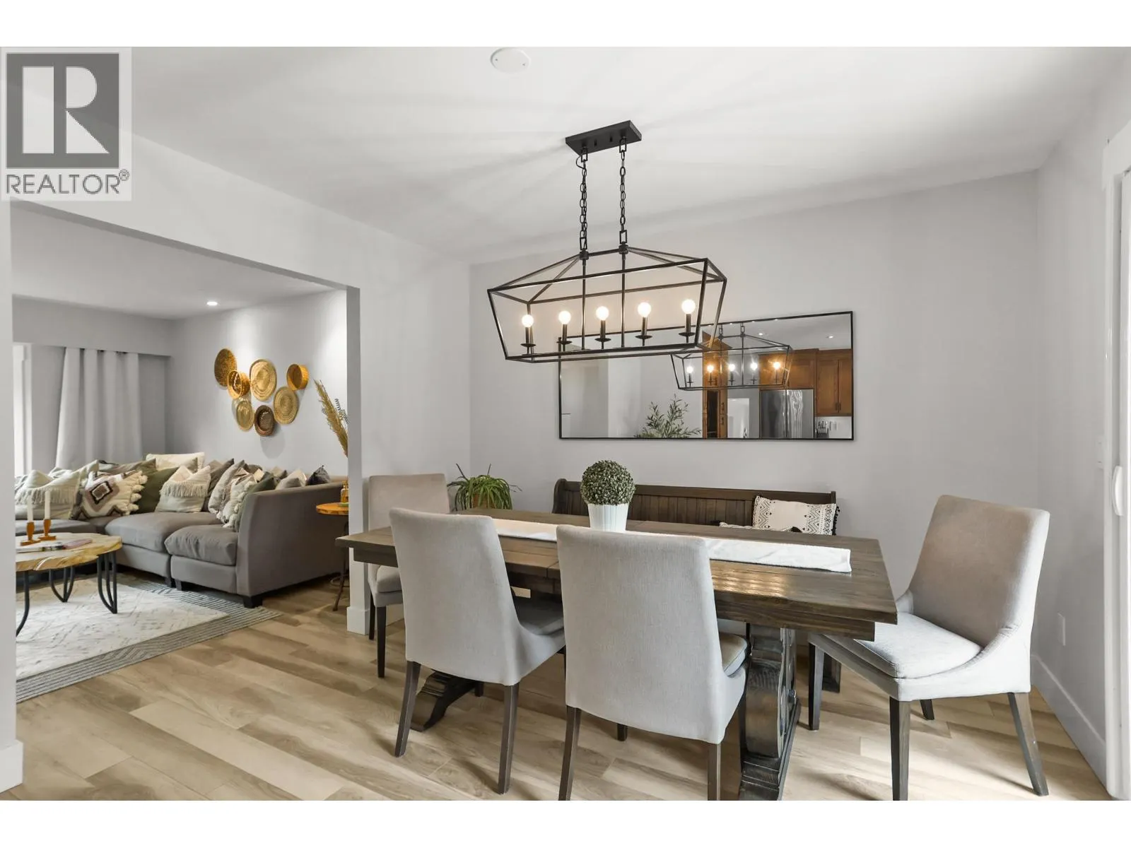 20882 ALPINE CRESCENT
