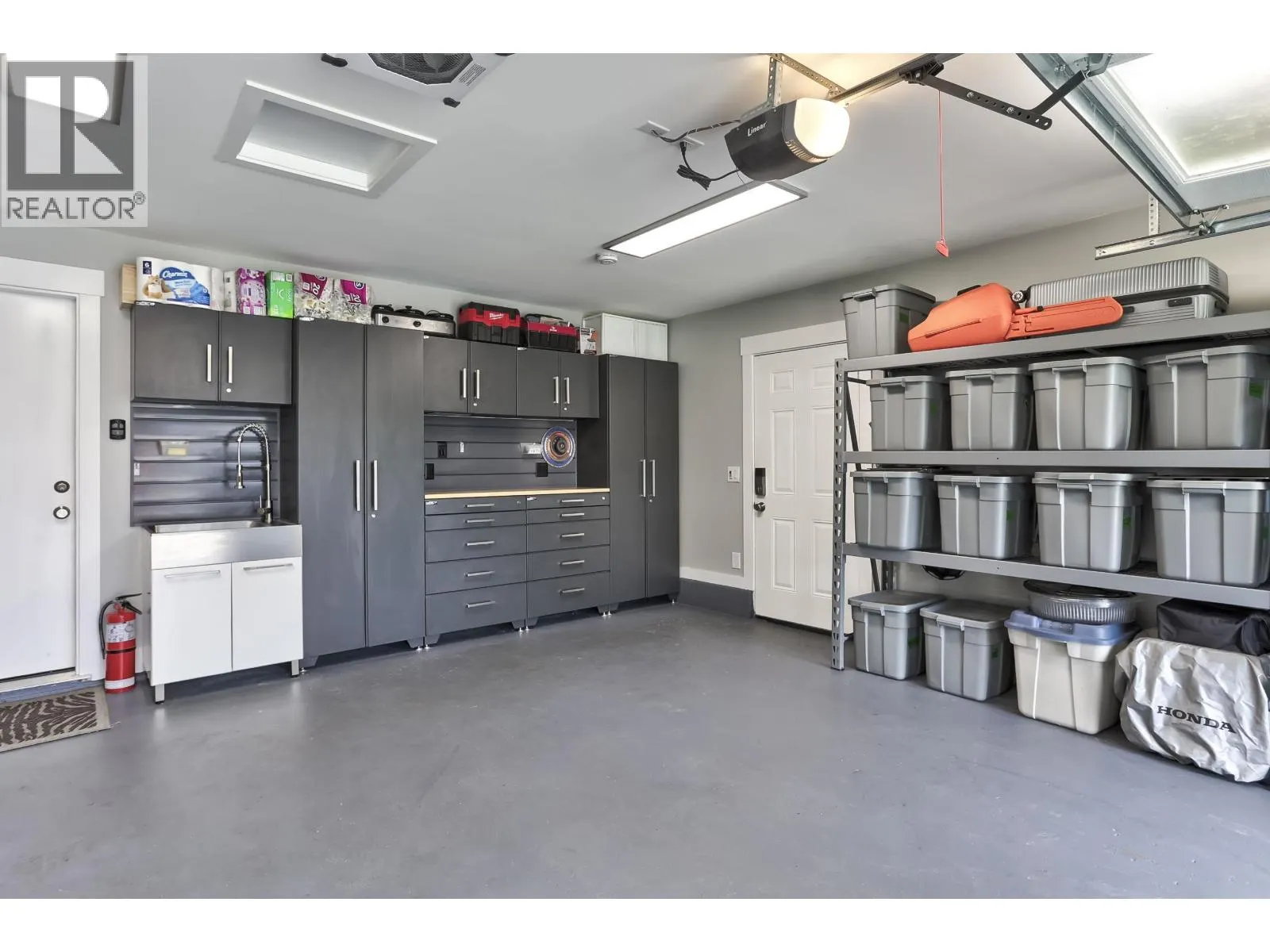 20882 ALPINE CRESCENT