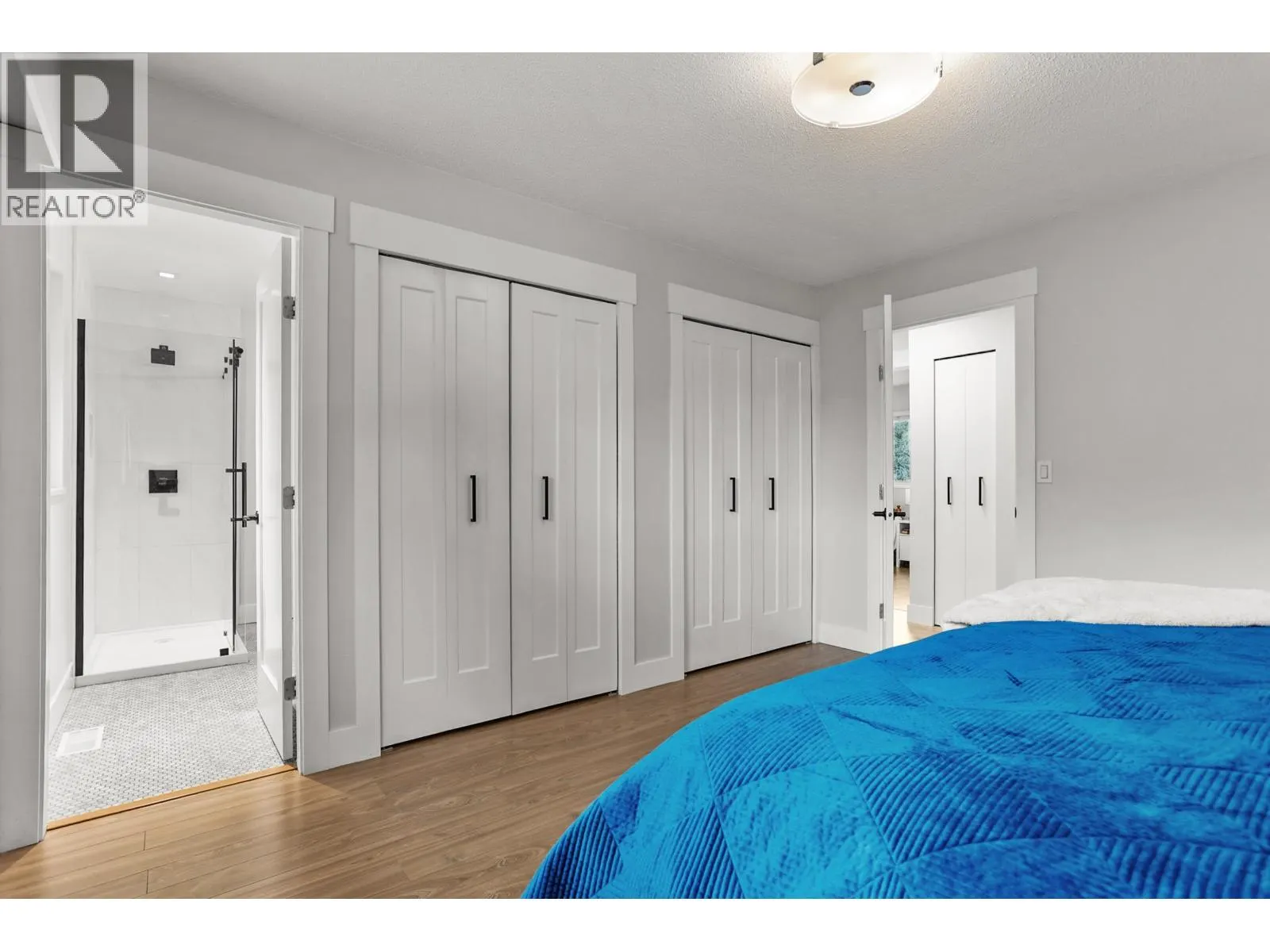 20882 ALPINE CRESCENT