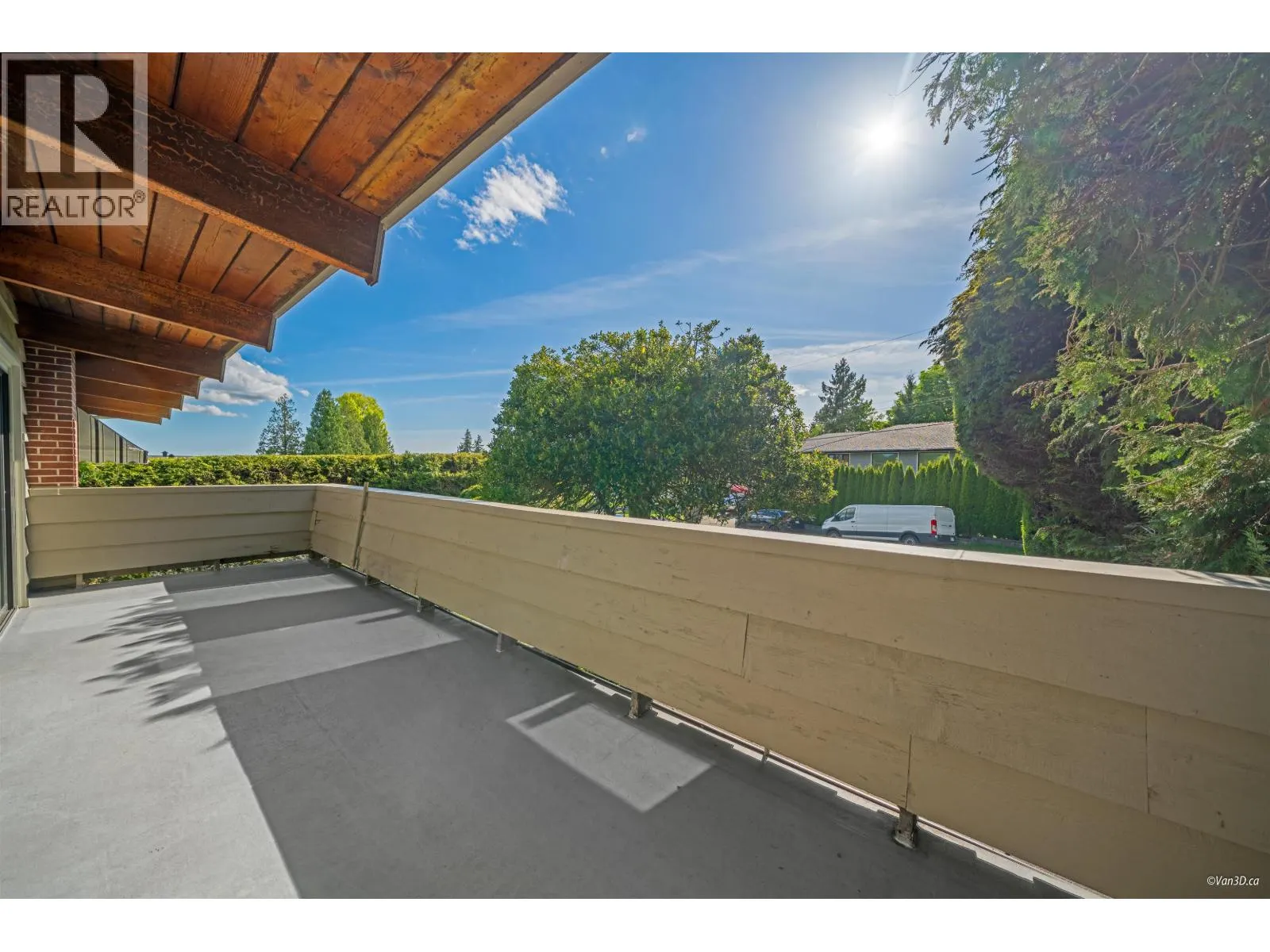 1752 OTTAWA PLACE