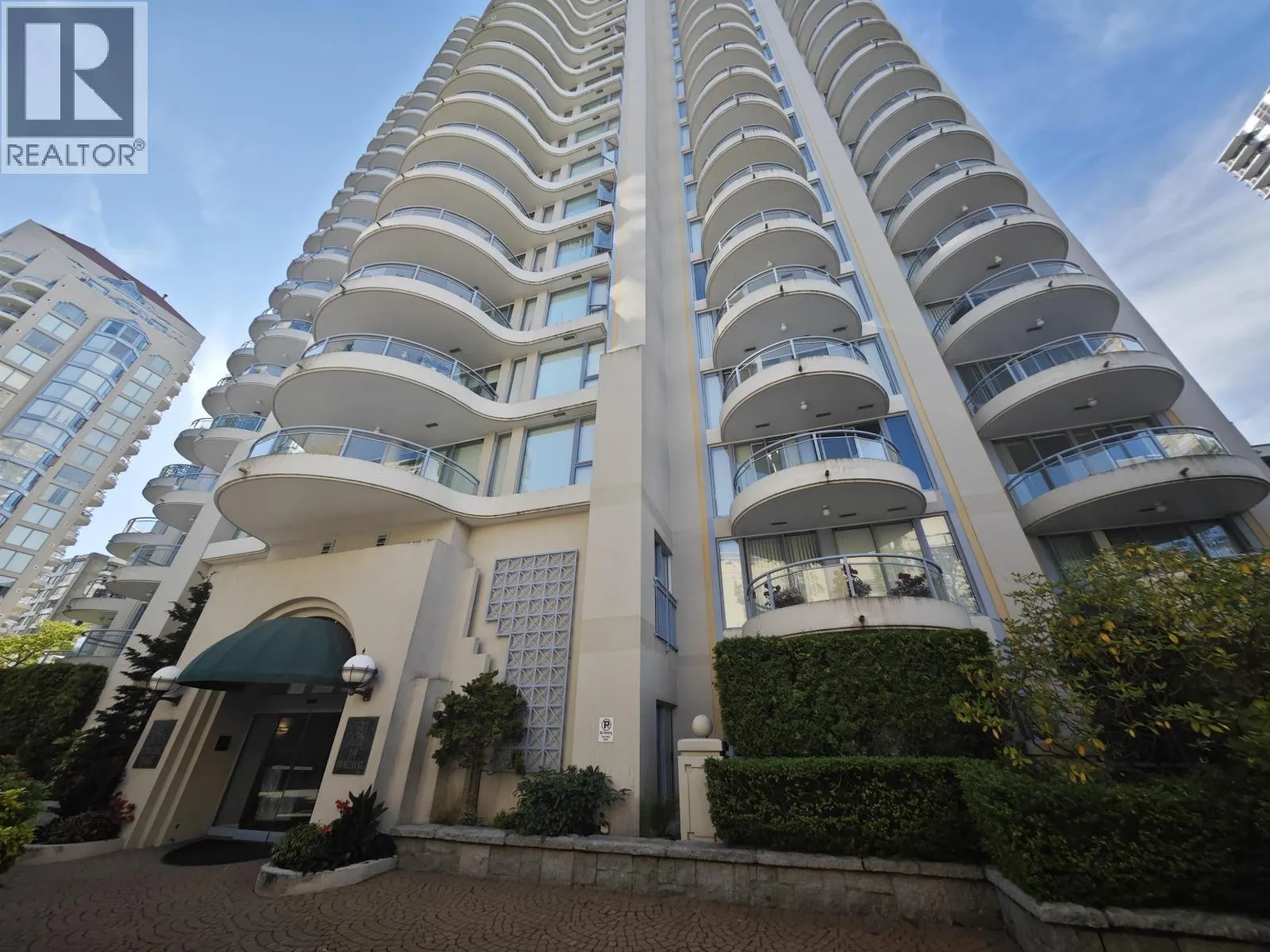 1603 719 PRINCESS STREET