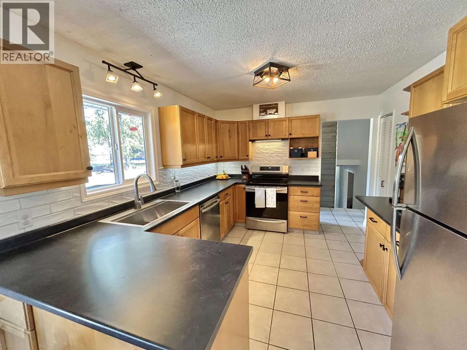 721 SERENITY DRIVE