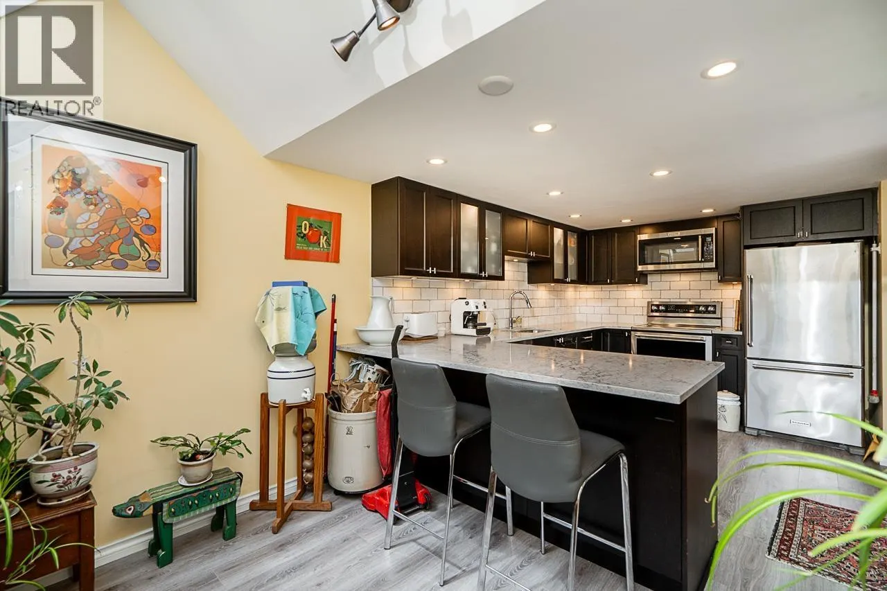 8531 TIMBER COURT