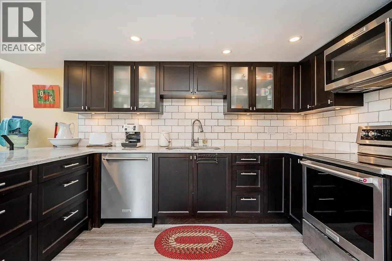8531 TIMBER COURT