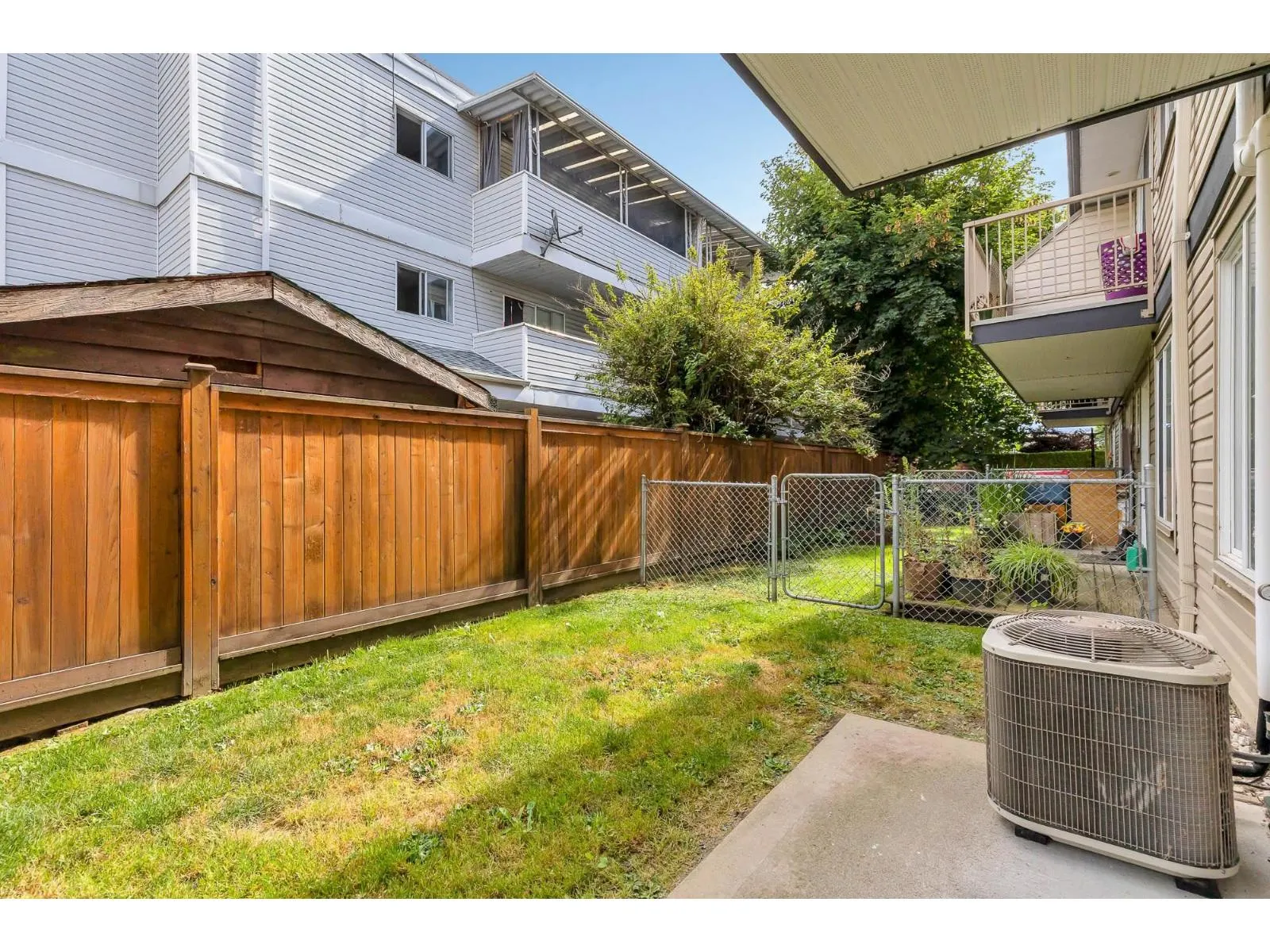 9 9447 COLLEGE STREET|Chilliwack Proper West