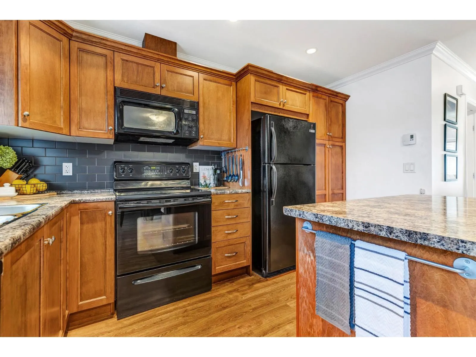 9 9447 COLLEGE STREET|Chilliwack Proper West