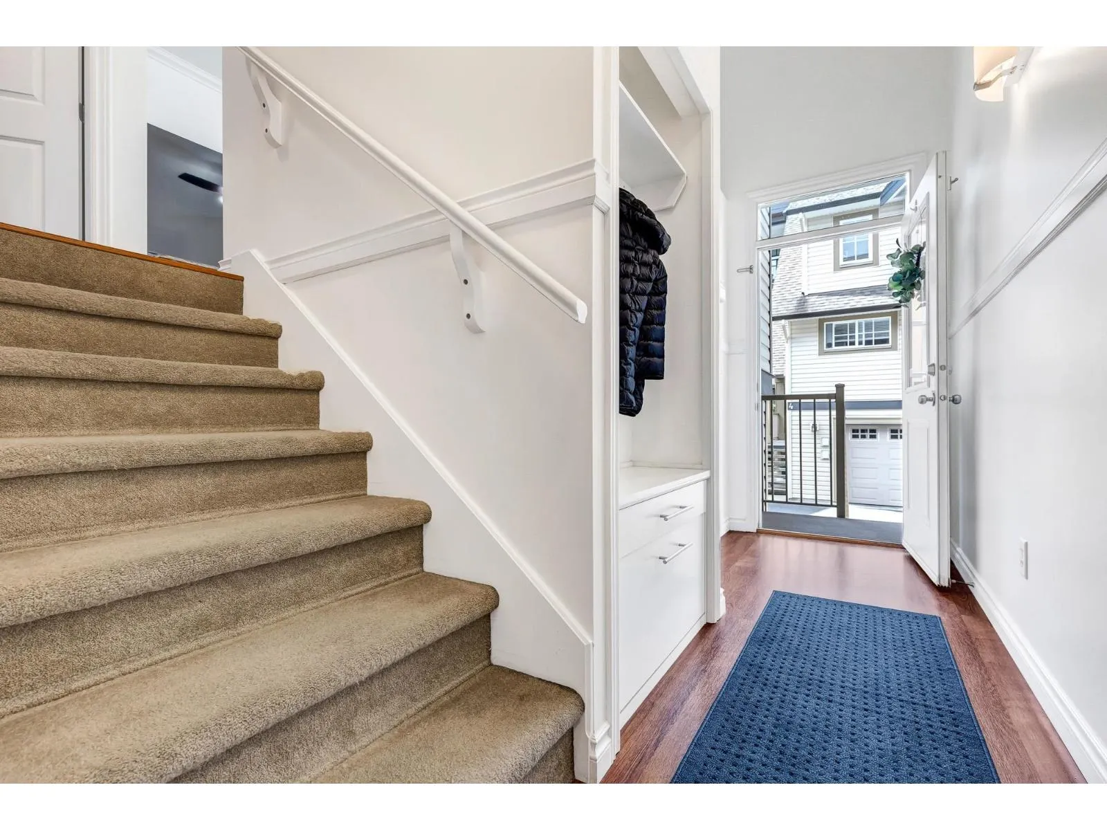 9 9447 COLLEGE STREET|Chilliwack Proper West