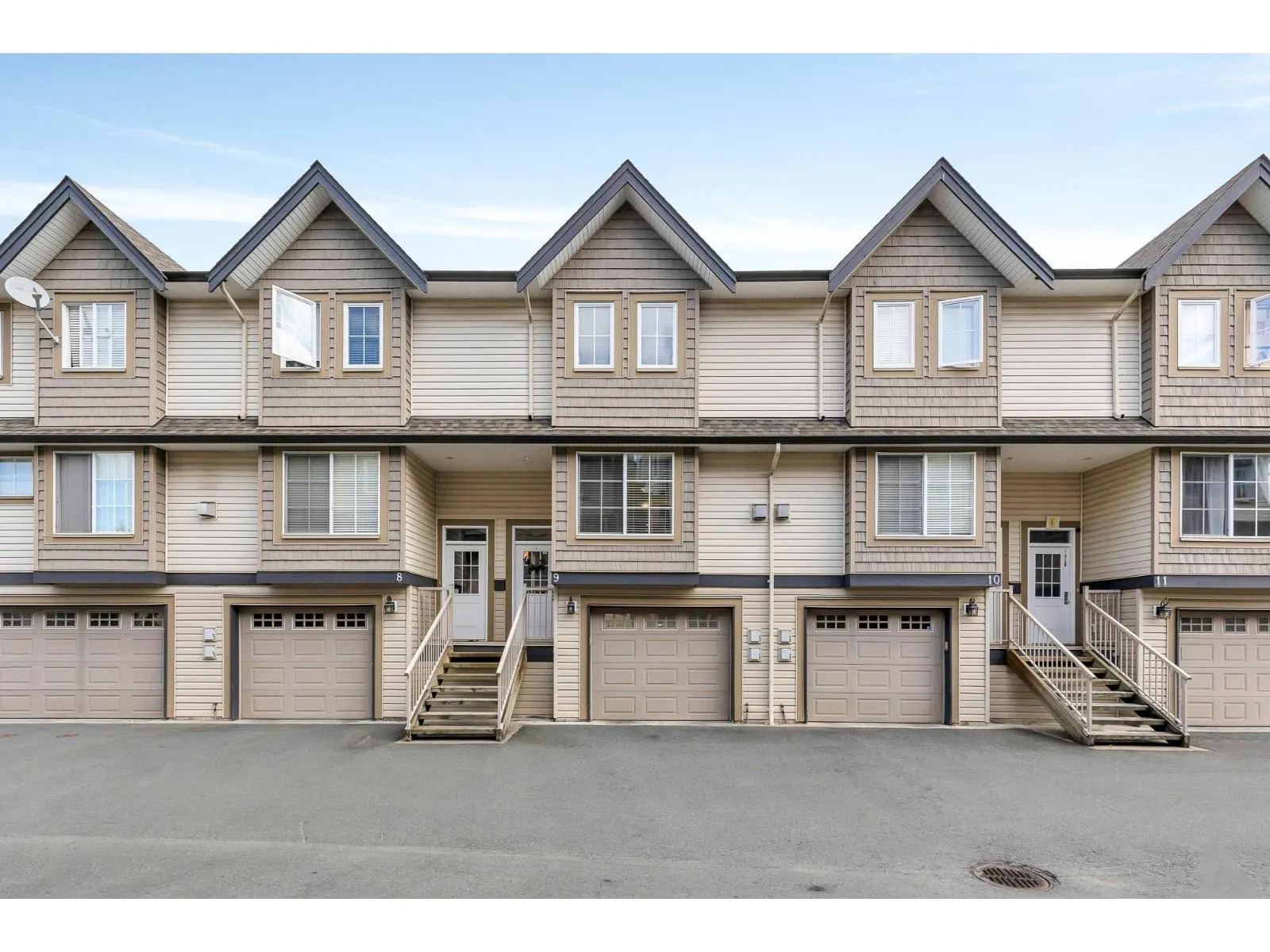 9 9447 COLLEGE STREET|Chilliwack Proper West