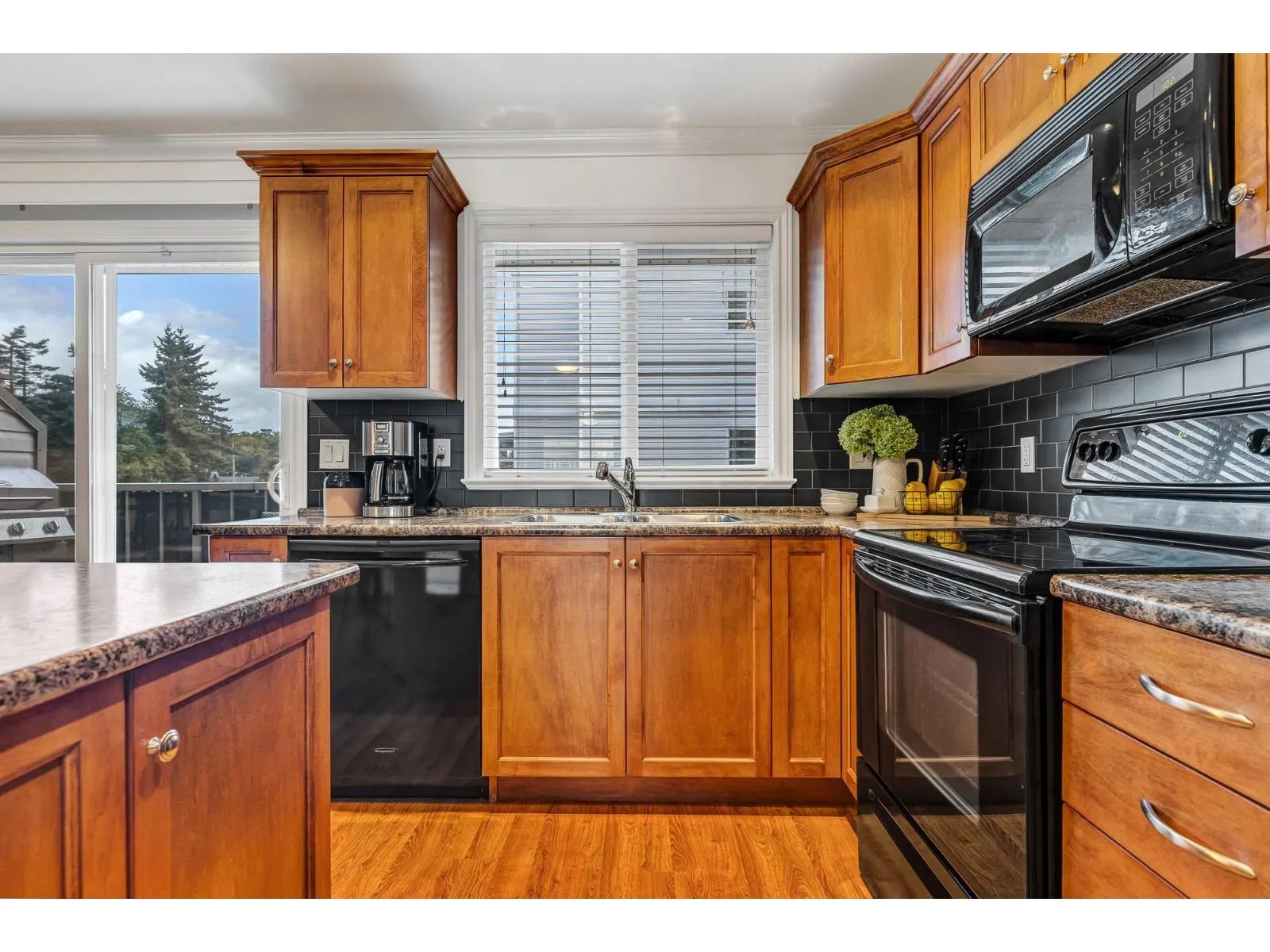 9 9447 COLLEGE STREET|Chilliwack Proper West