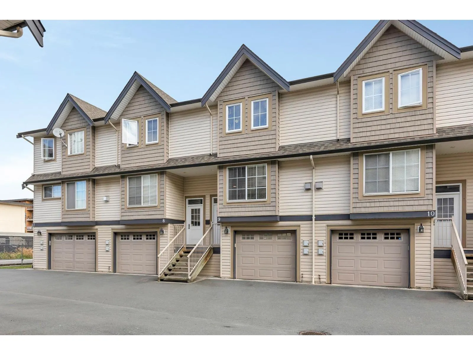 9 9447 COLLEGE STREET|Chilliwack Proper West