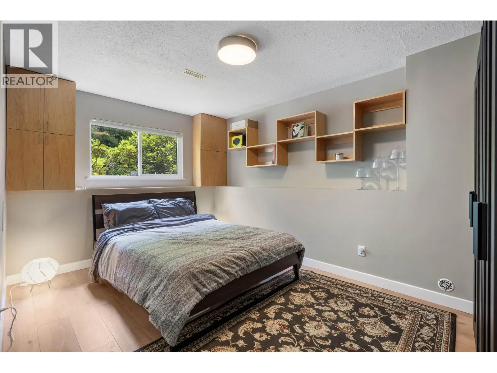 19 1765 PADDOCK DRIVE
