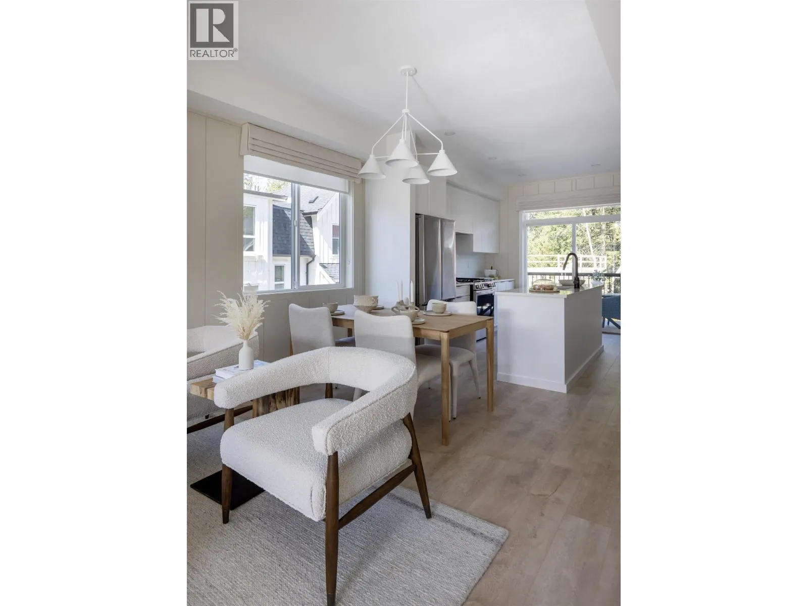 8 24951 112 AVENUE