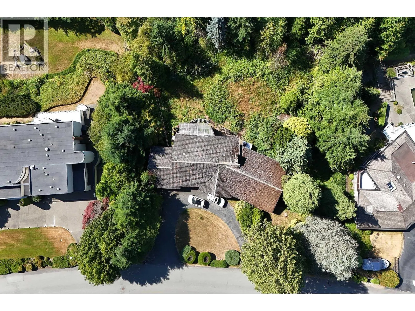 1084 GROVELAND ROAD