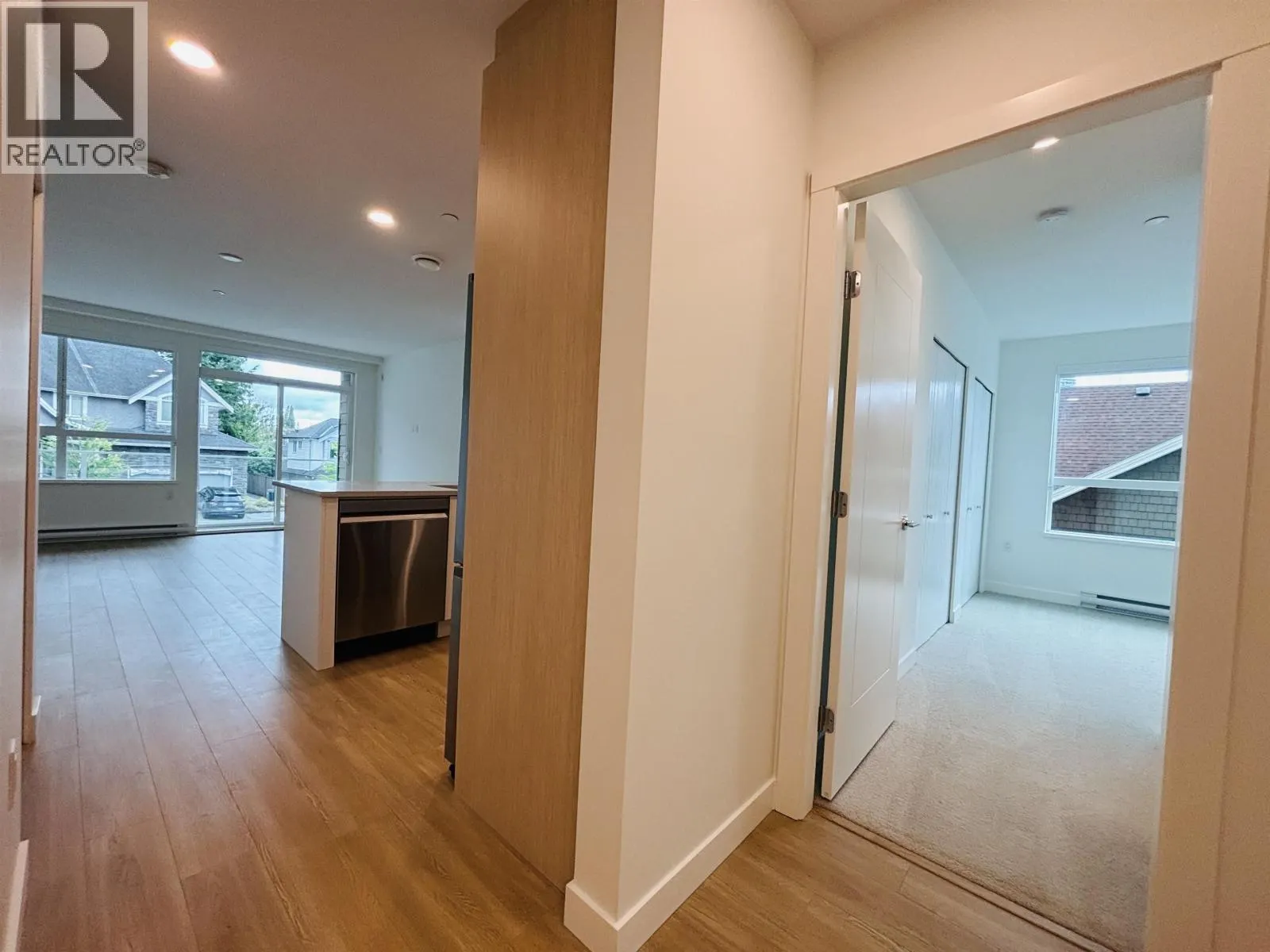201 723 GROVER AVENUE