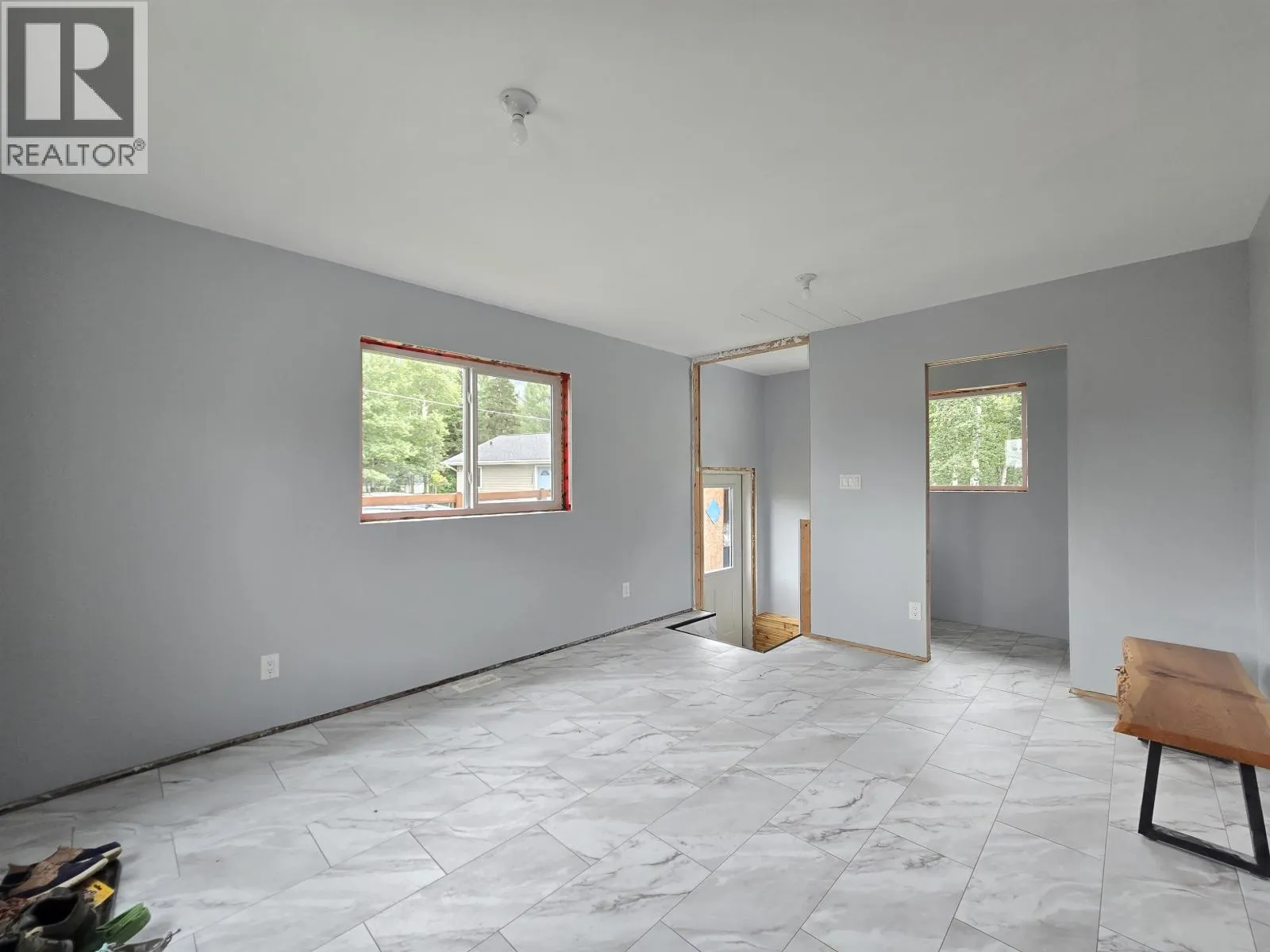 1161 MCBRIDE CRESCENT