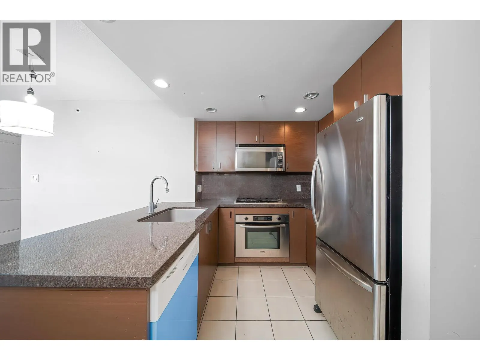 1102 9188 COOK ROAD