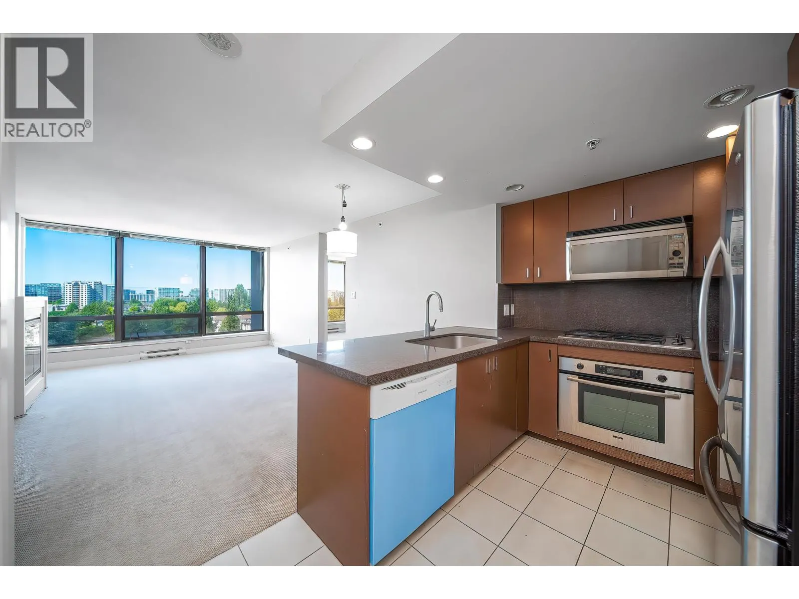 1102 9188 COOK ROAD