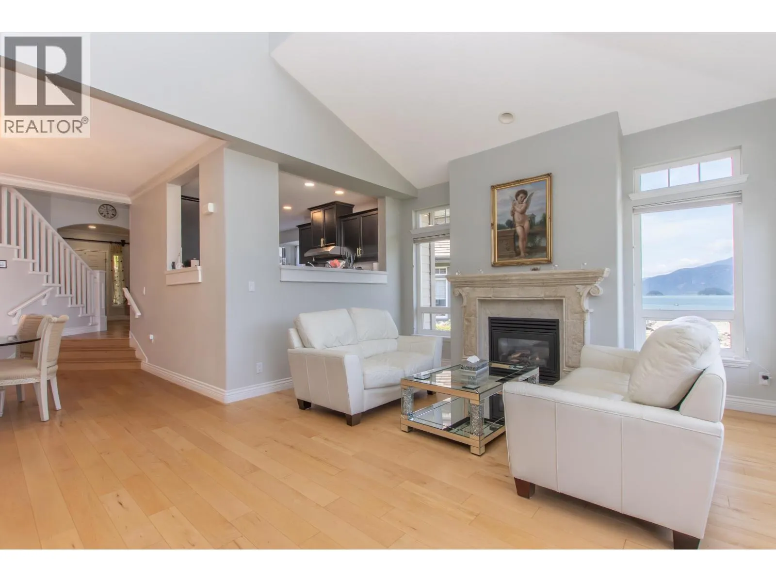7 BEACH DRIVE