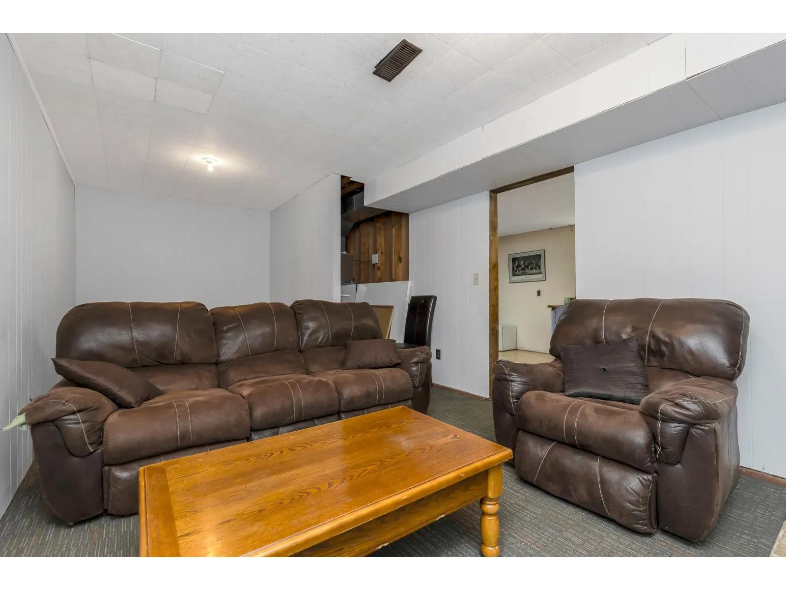 8591 HOWELL ROAD