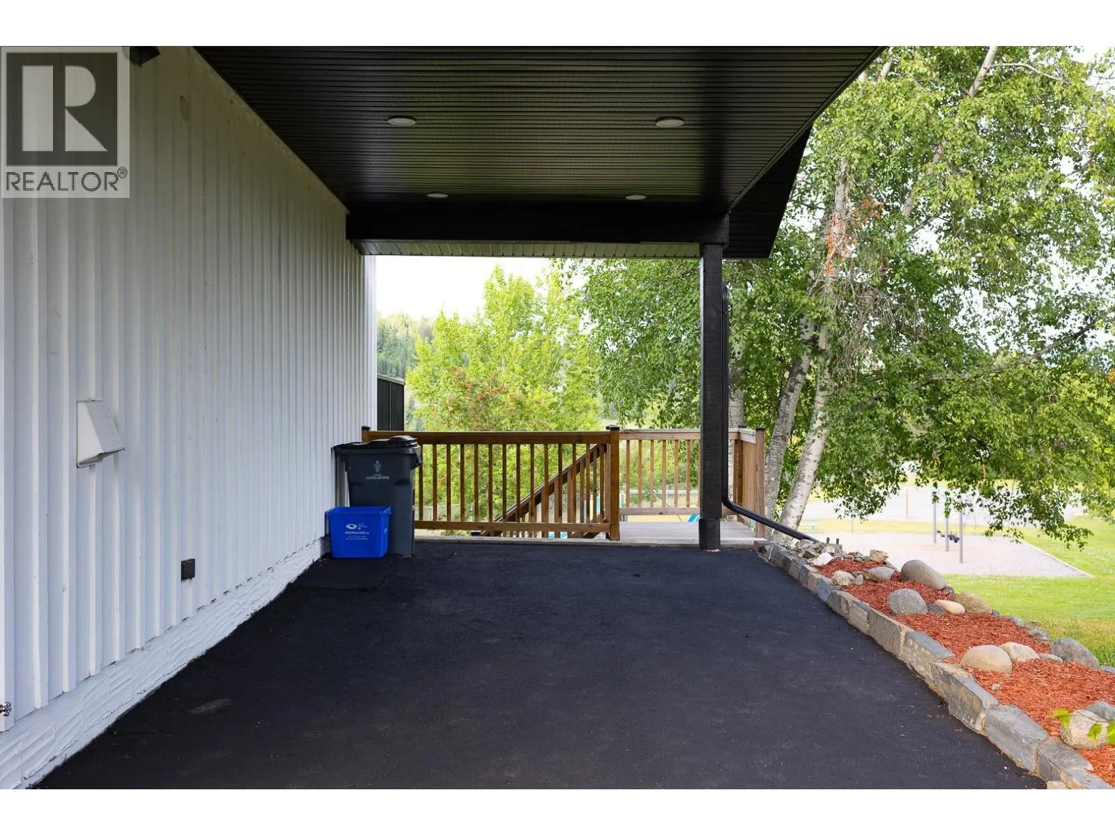 2960 NECHAKO DRIVE