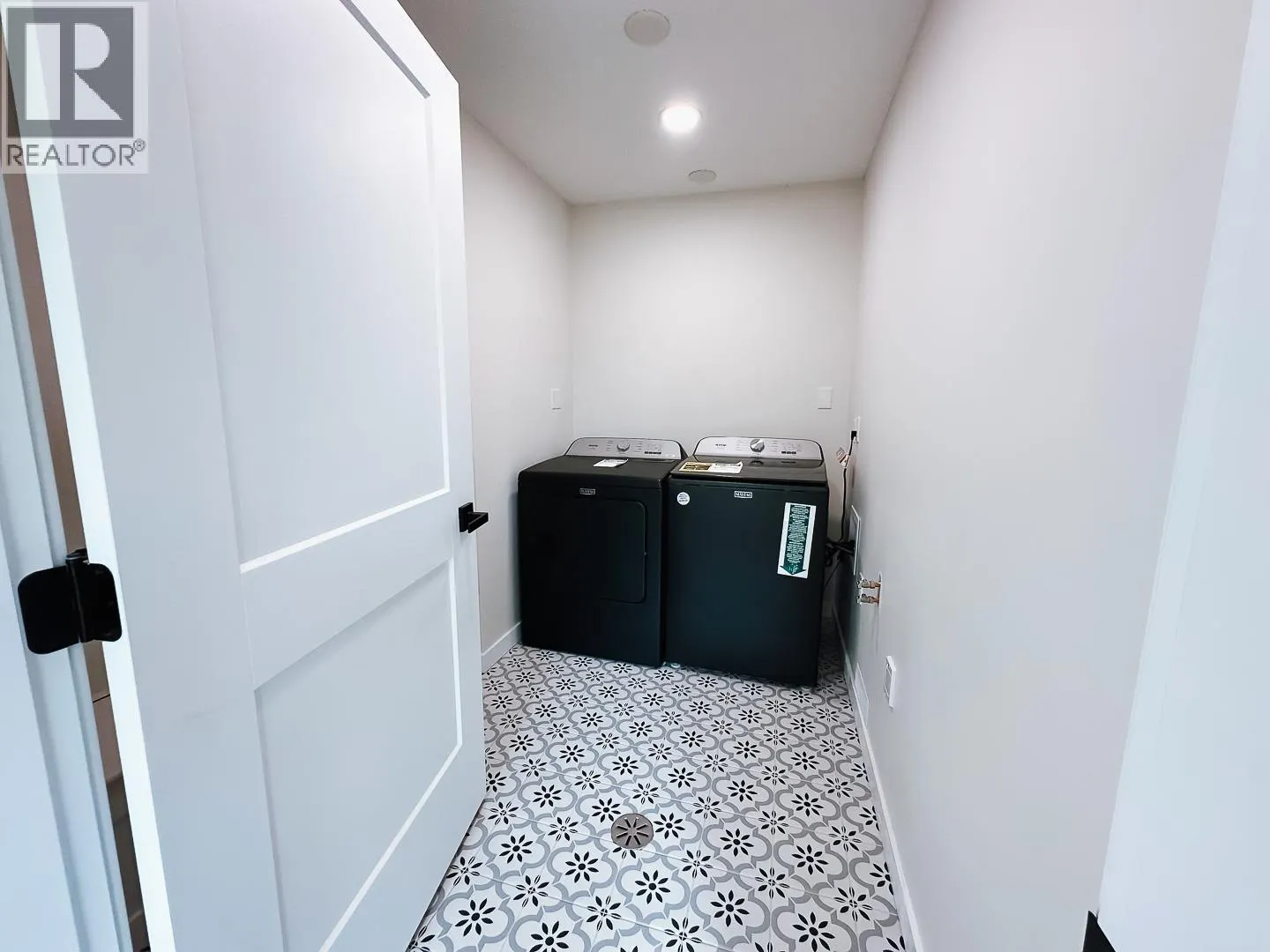2960 NECHAKO DRIVE