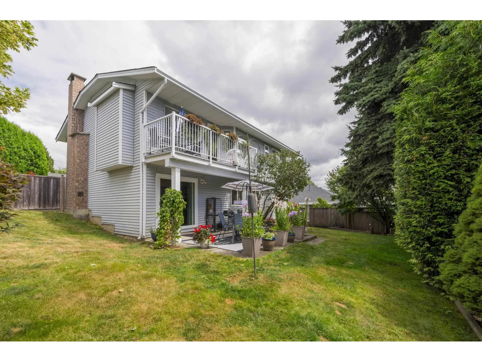 6743 196B PLACE