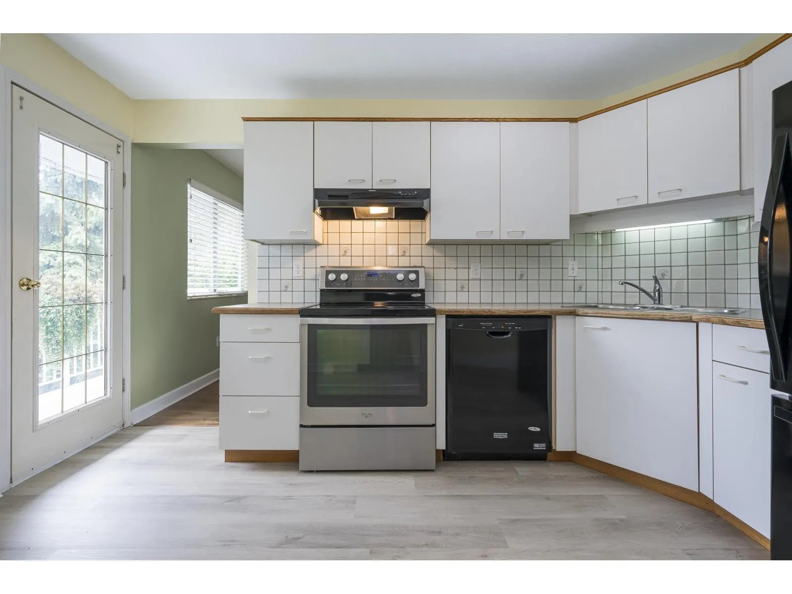 6743 196B PLACE
