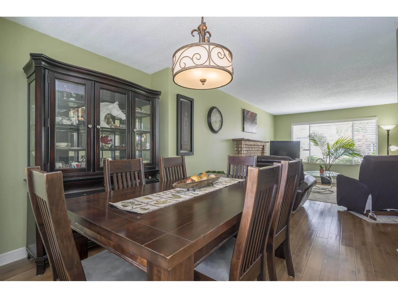 6743 196B PLACE