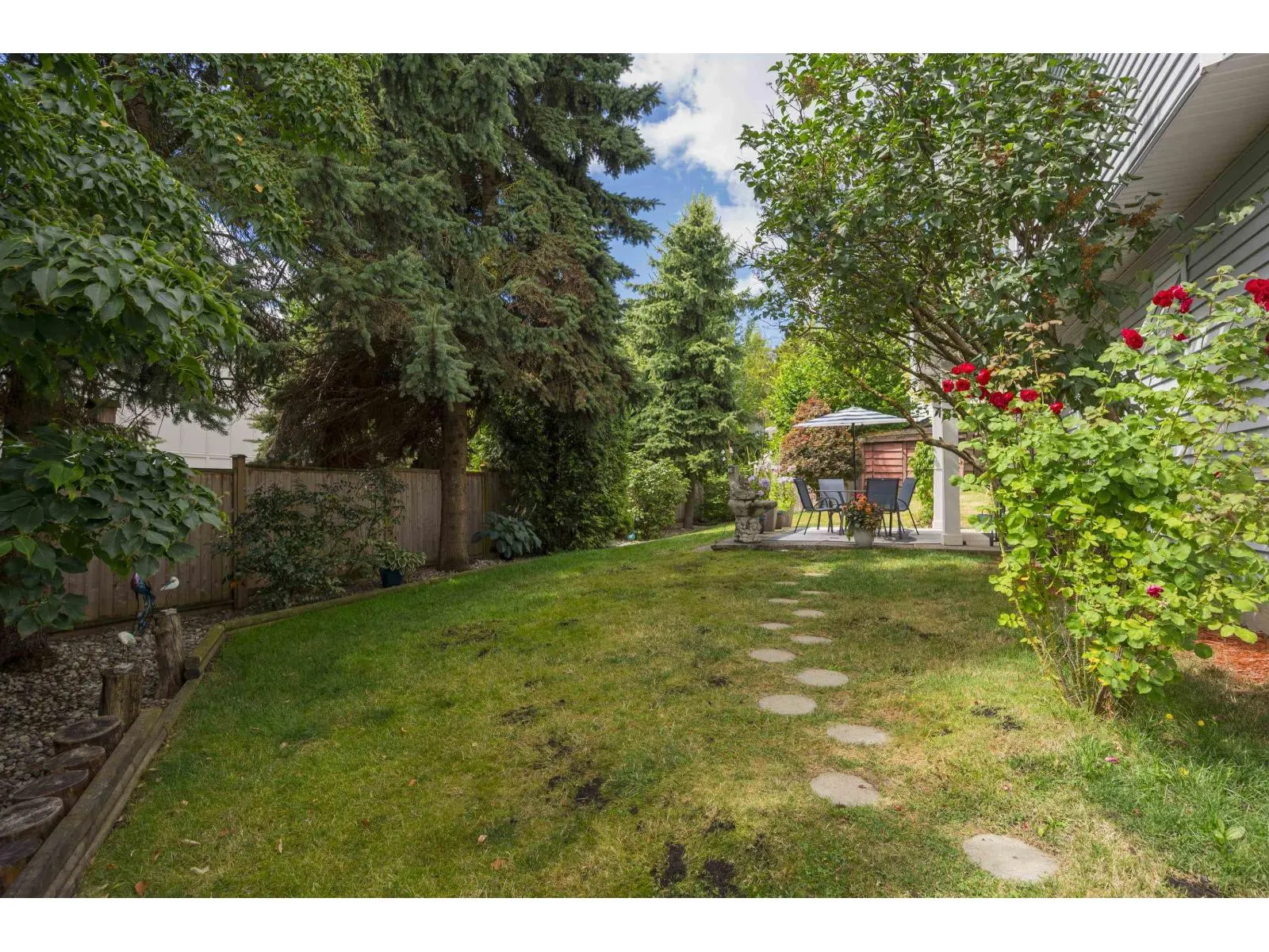 6743 196B PLACE