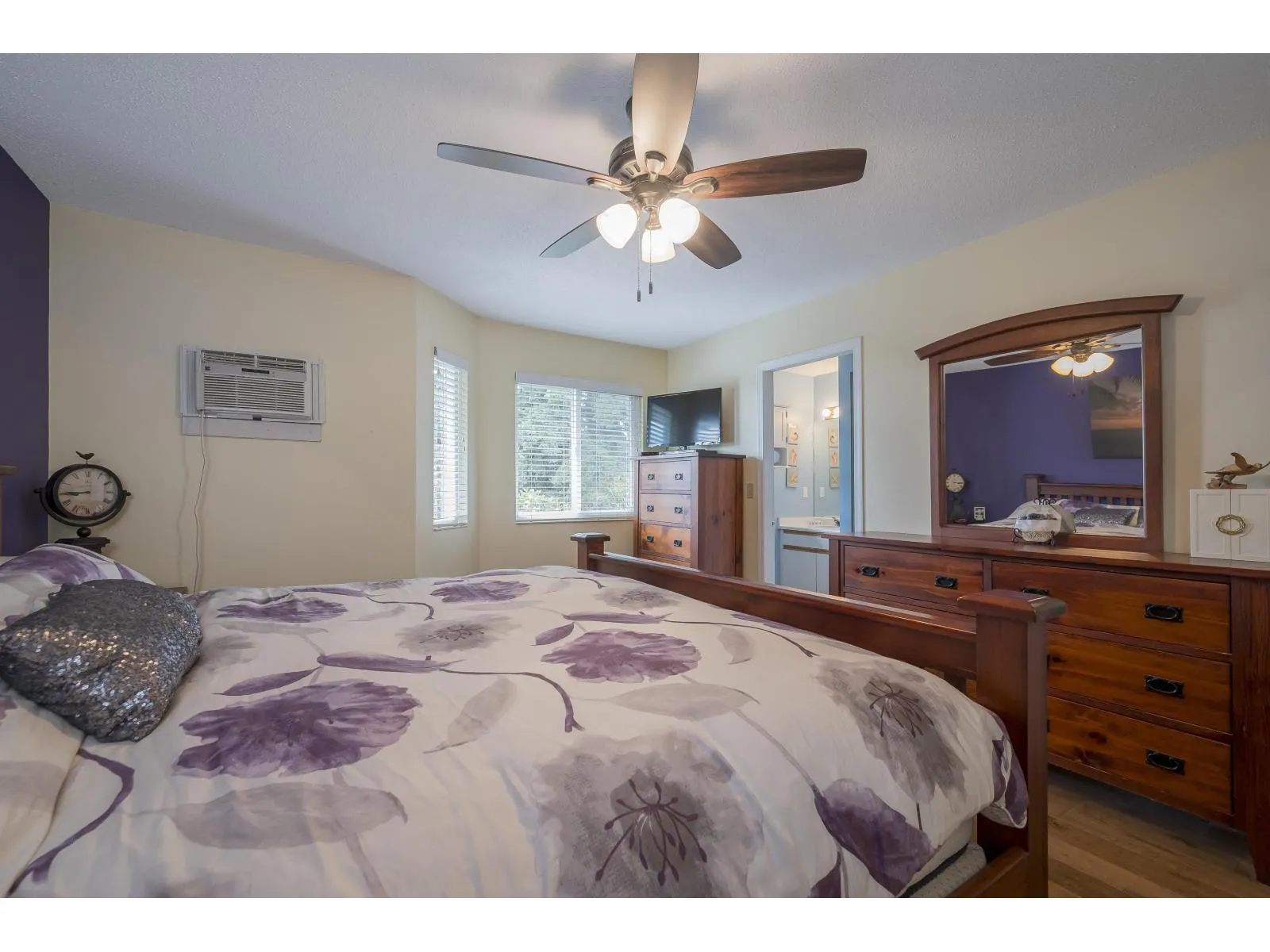 6743 196B PLACE