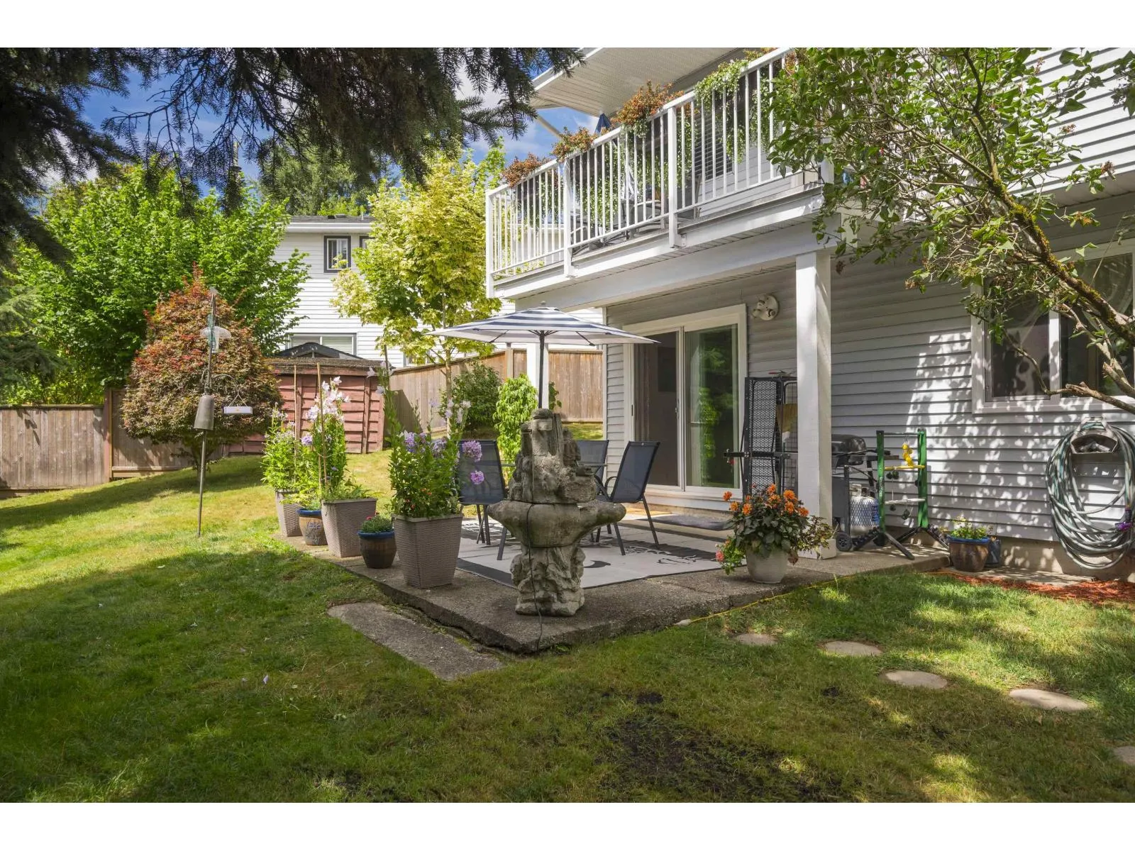 6743 196B PLACE