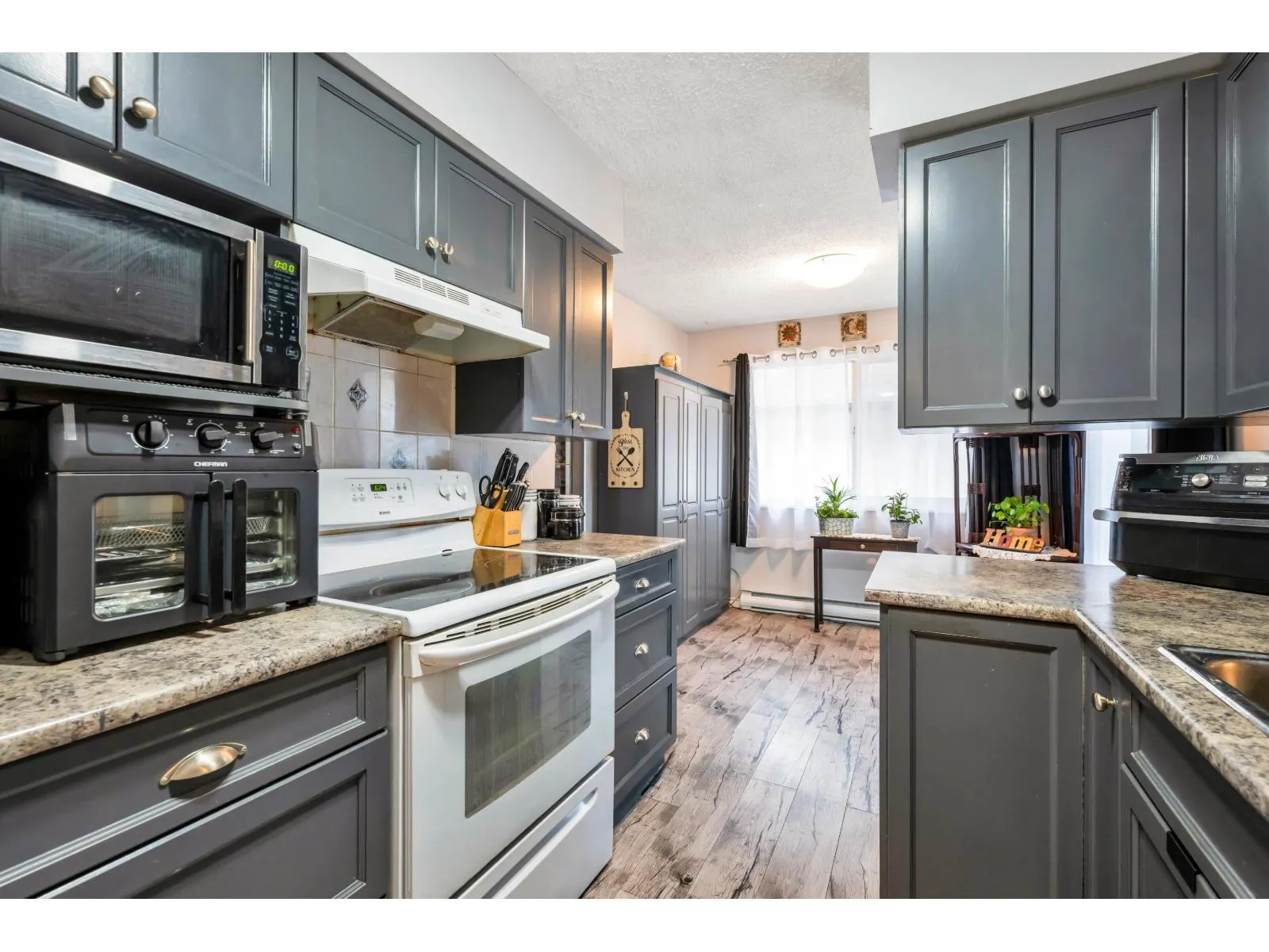 31544 SUNNYSIDE CRESCENT