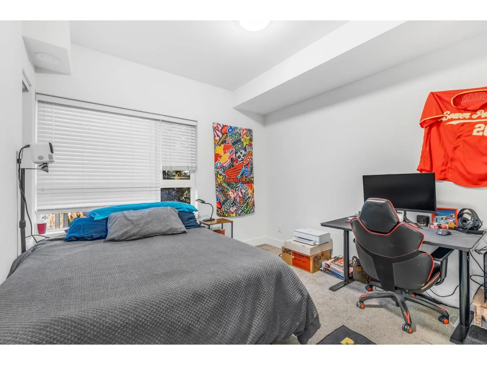 406 33568 GEORGE FERGUSON WAY
