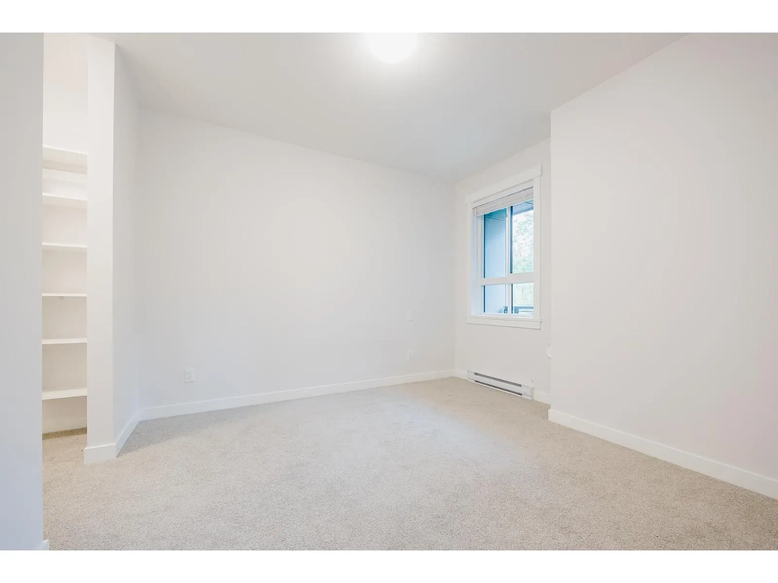 406 32690 14TH AVENUE