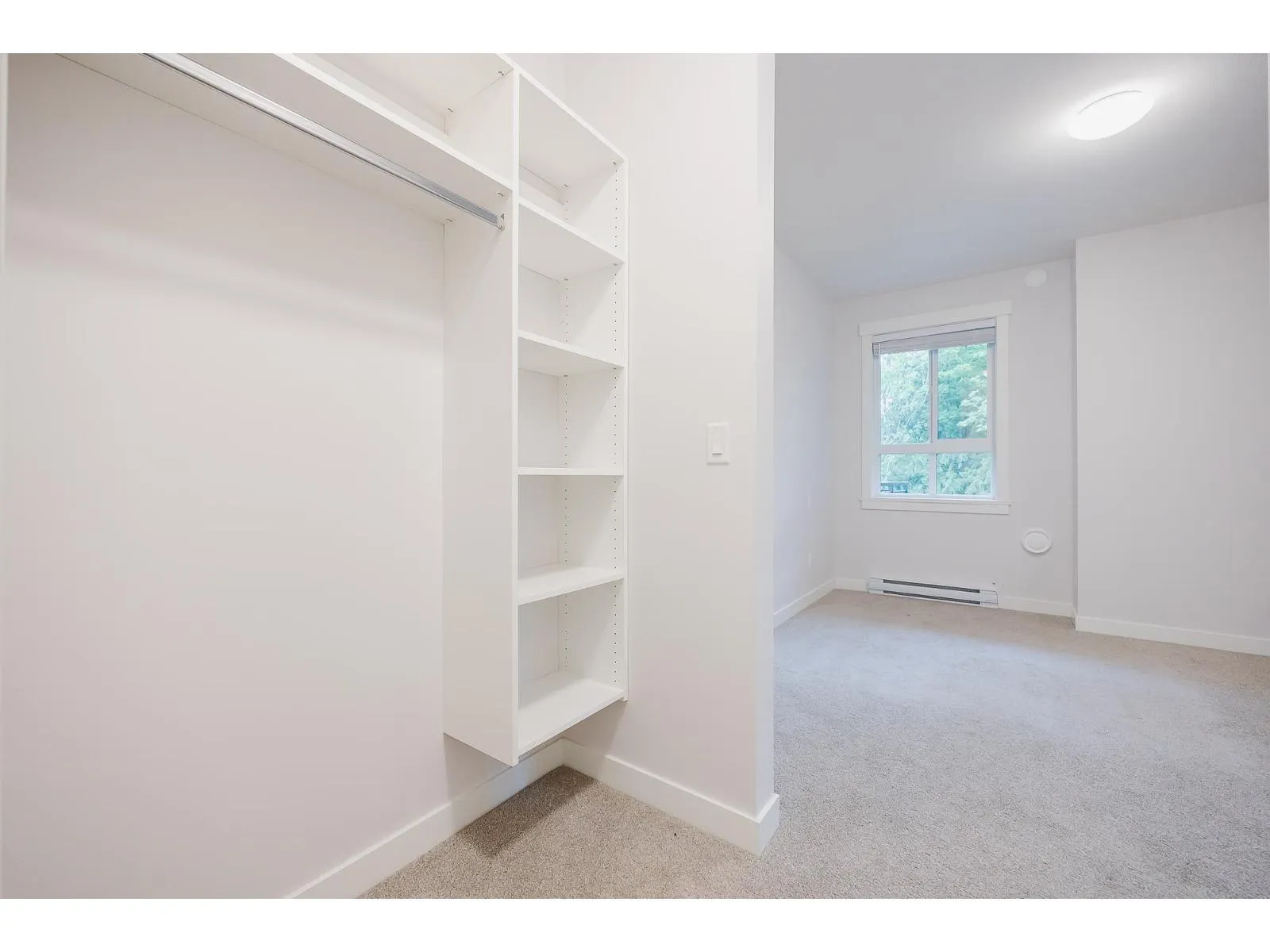 406 32690 14TH AVENUE