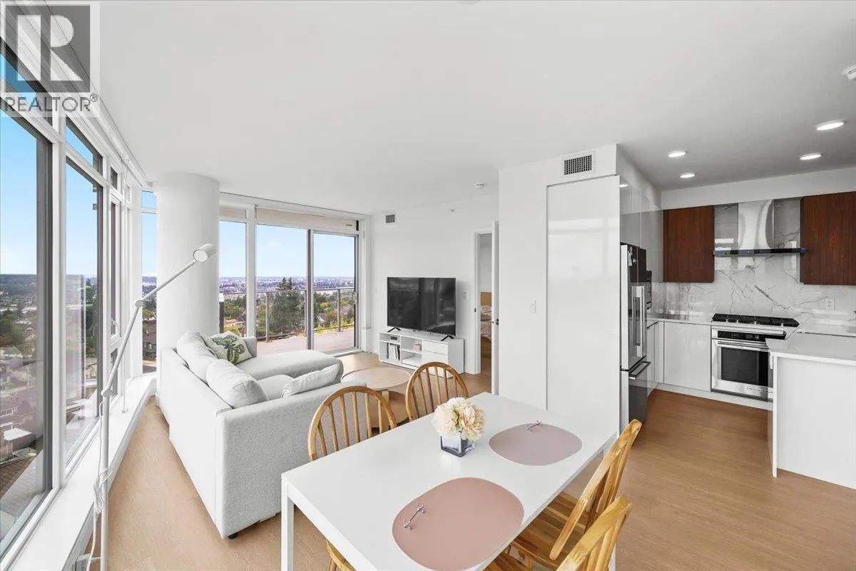 1001 7769 PARK CRESCENT