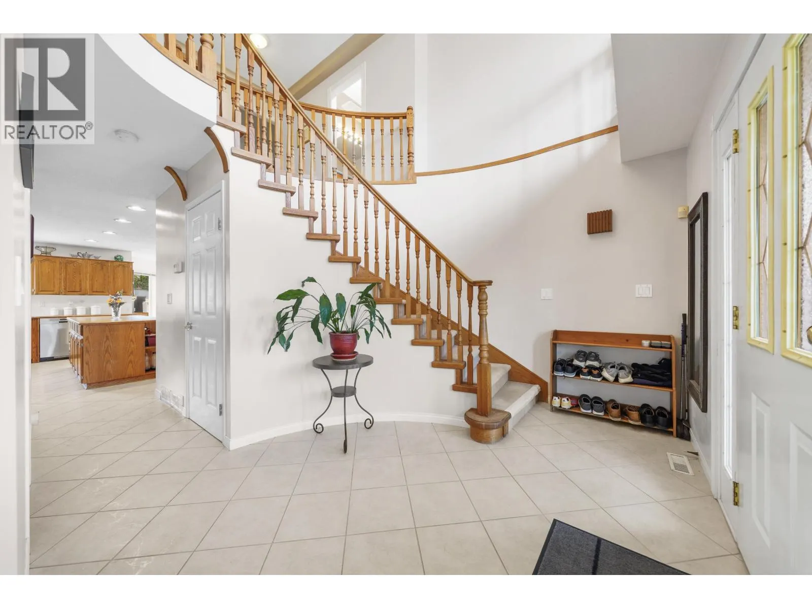 2215 SORRENTO DRIVE