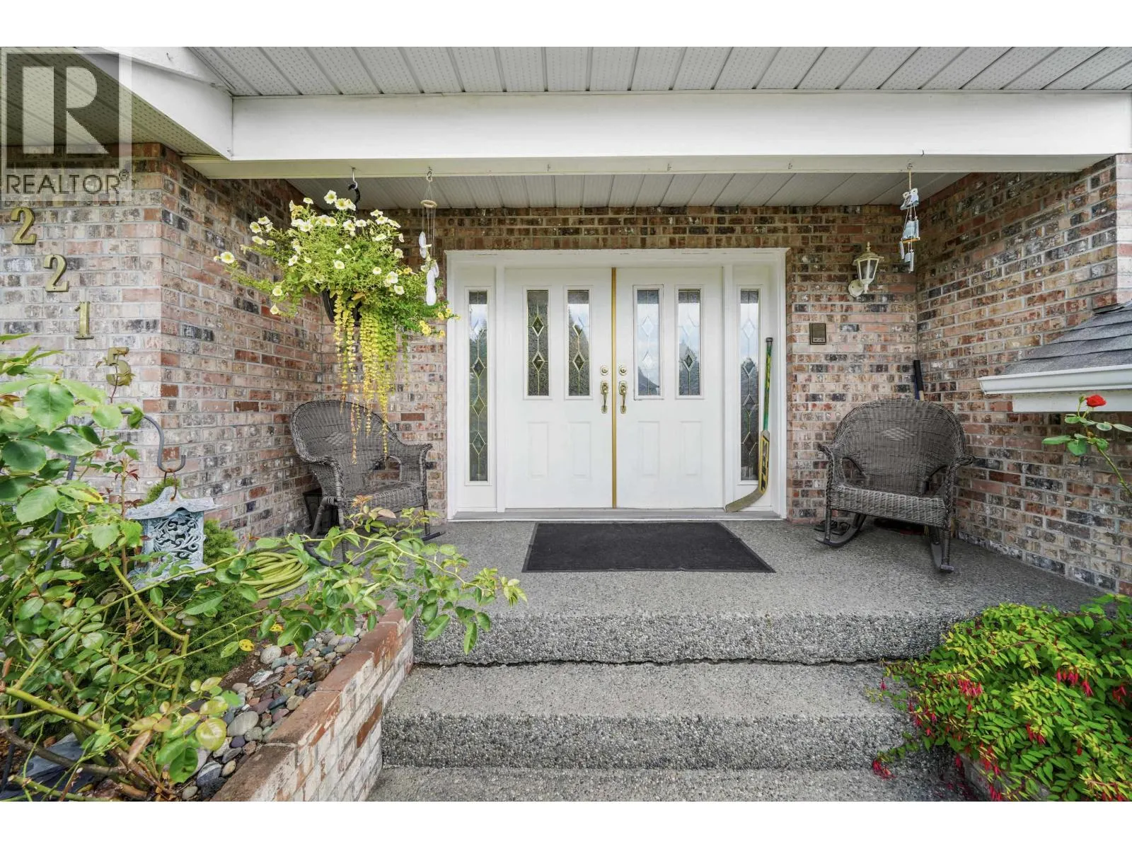 2215 SORRENTO DRIVE