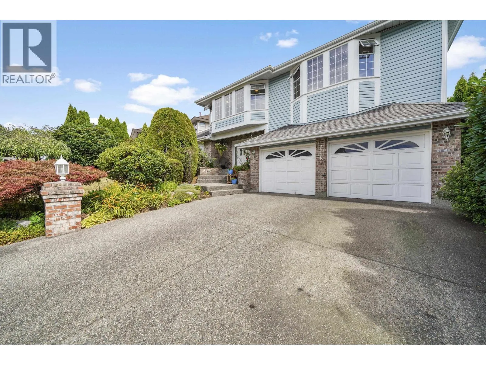 2215 SORRENTO DRIVE