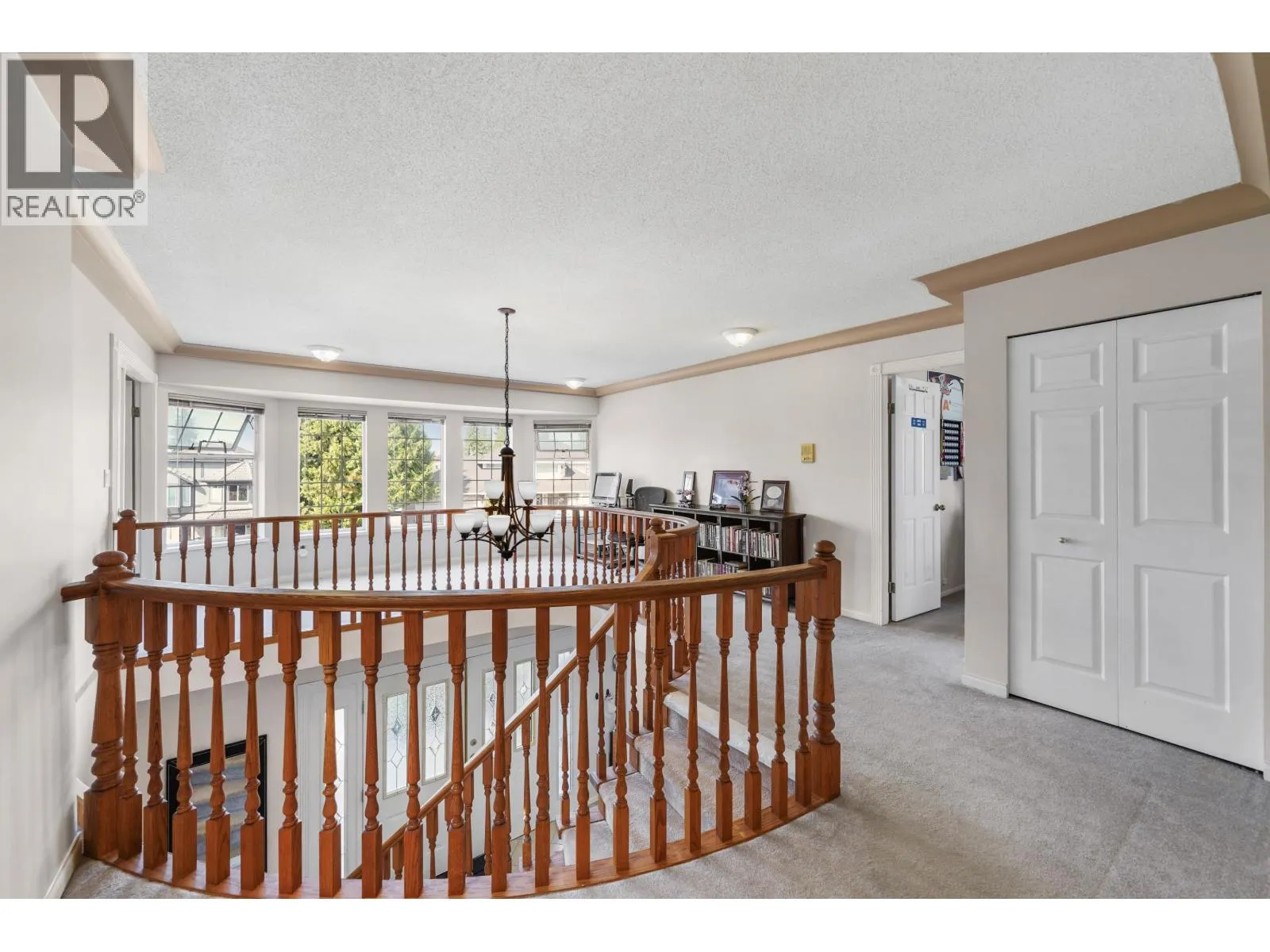 2215 SORRENTO DRIVE