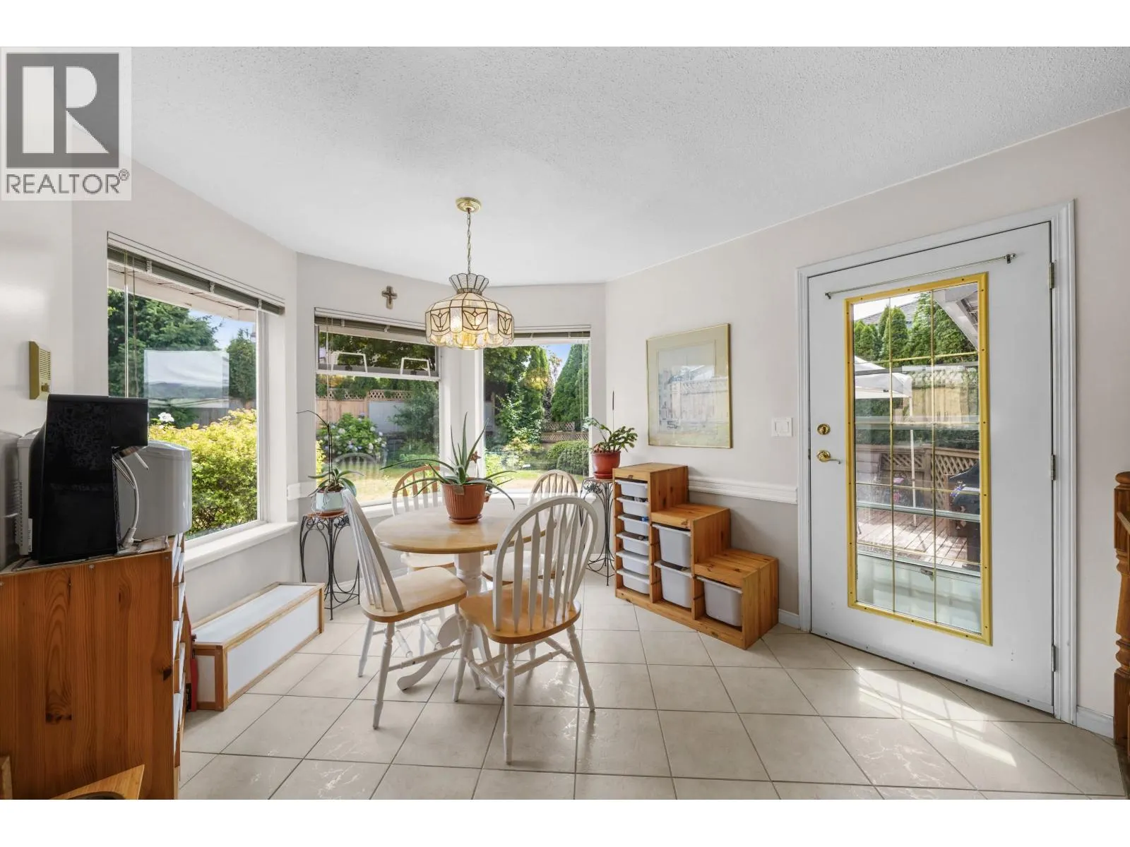 2215 SORRENTO DRIVE