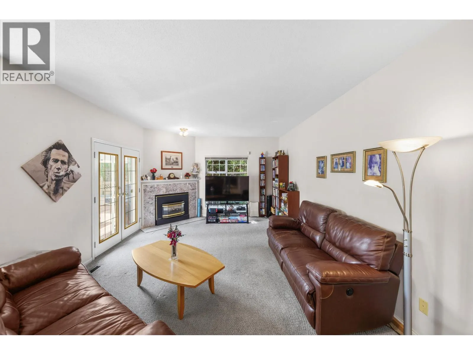 2215 SORRENTO DRIVE