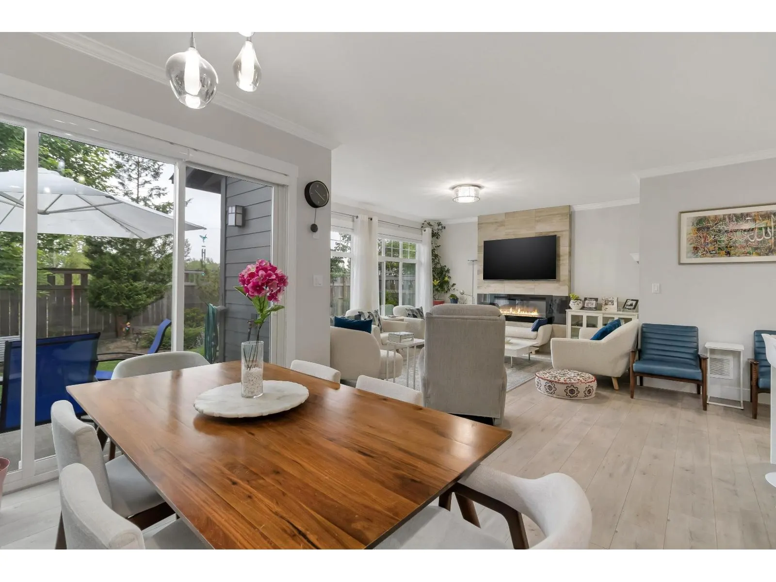 63 17033 FRASER HIGHWAY