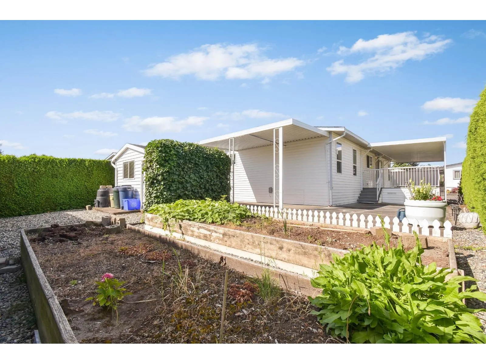 86 2303 CRANLEY DRIVE