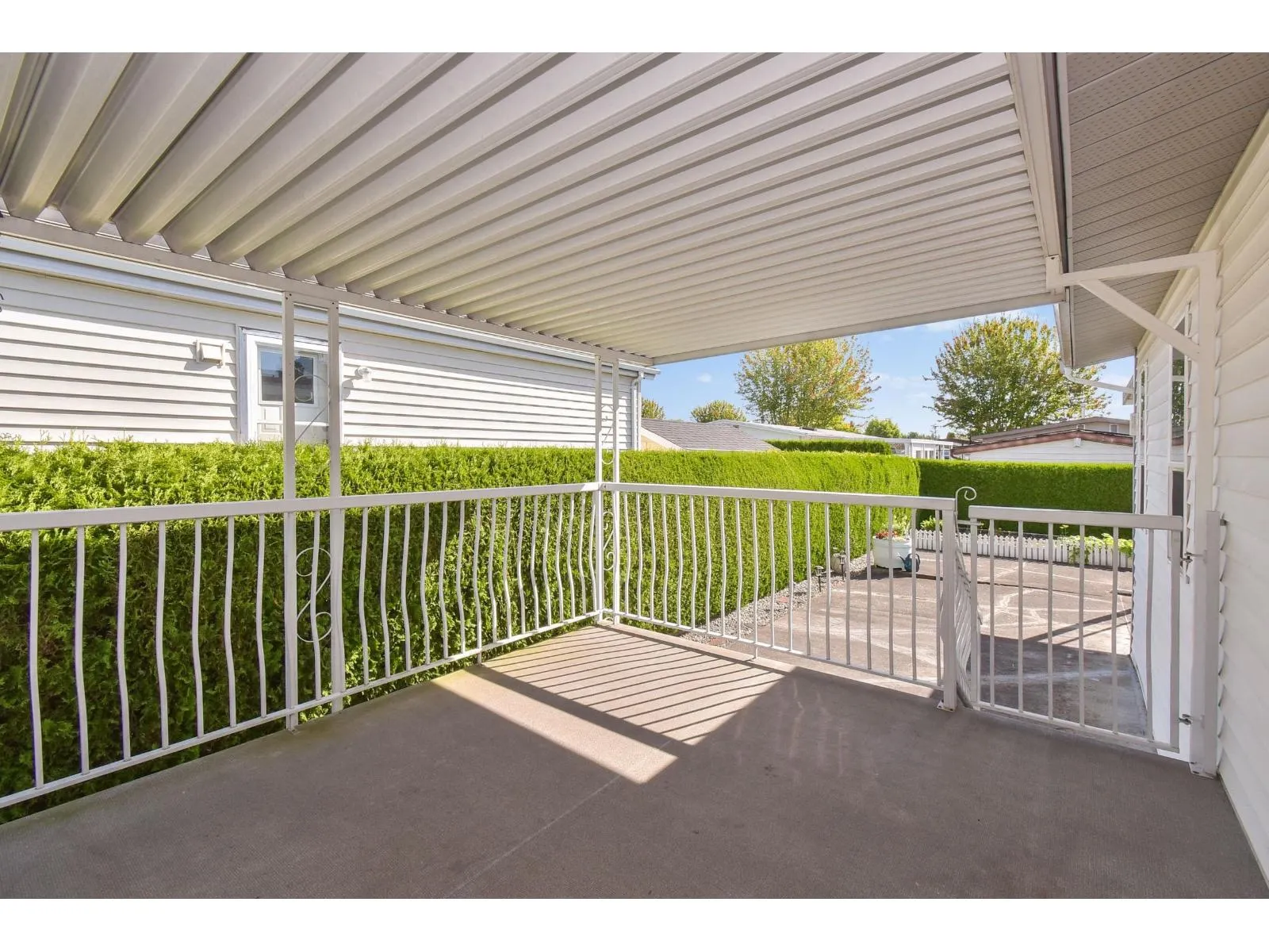 86 2303 CRANLEY DRIVE